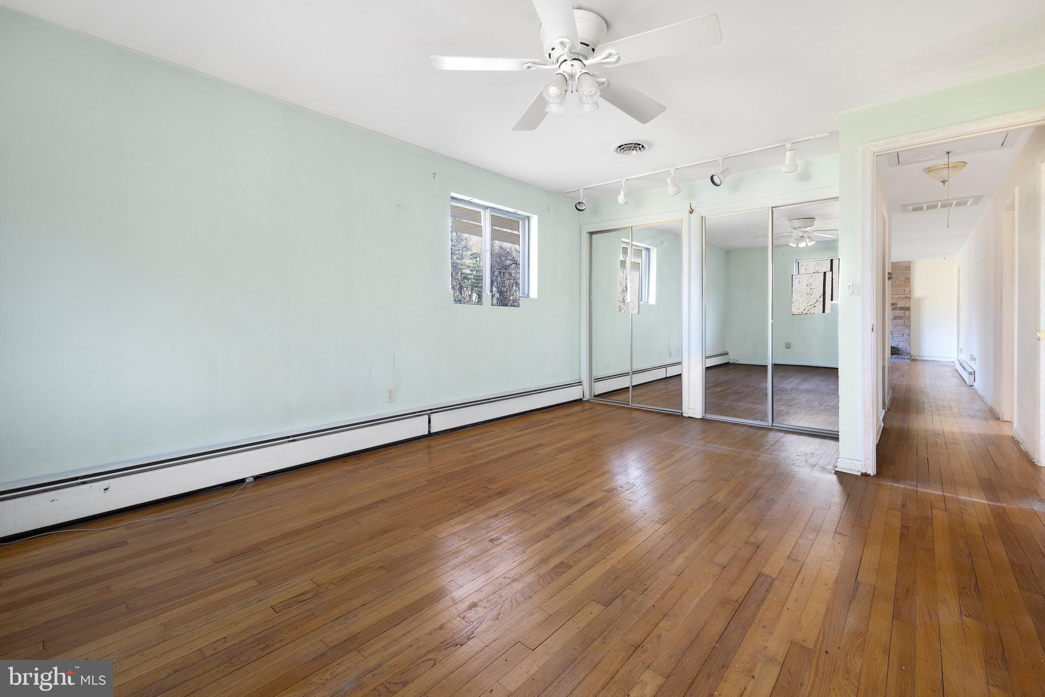 ARUNDEL VIEW - Residential