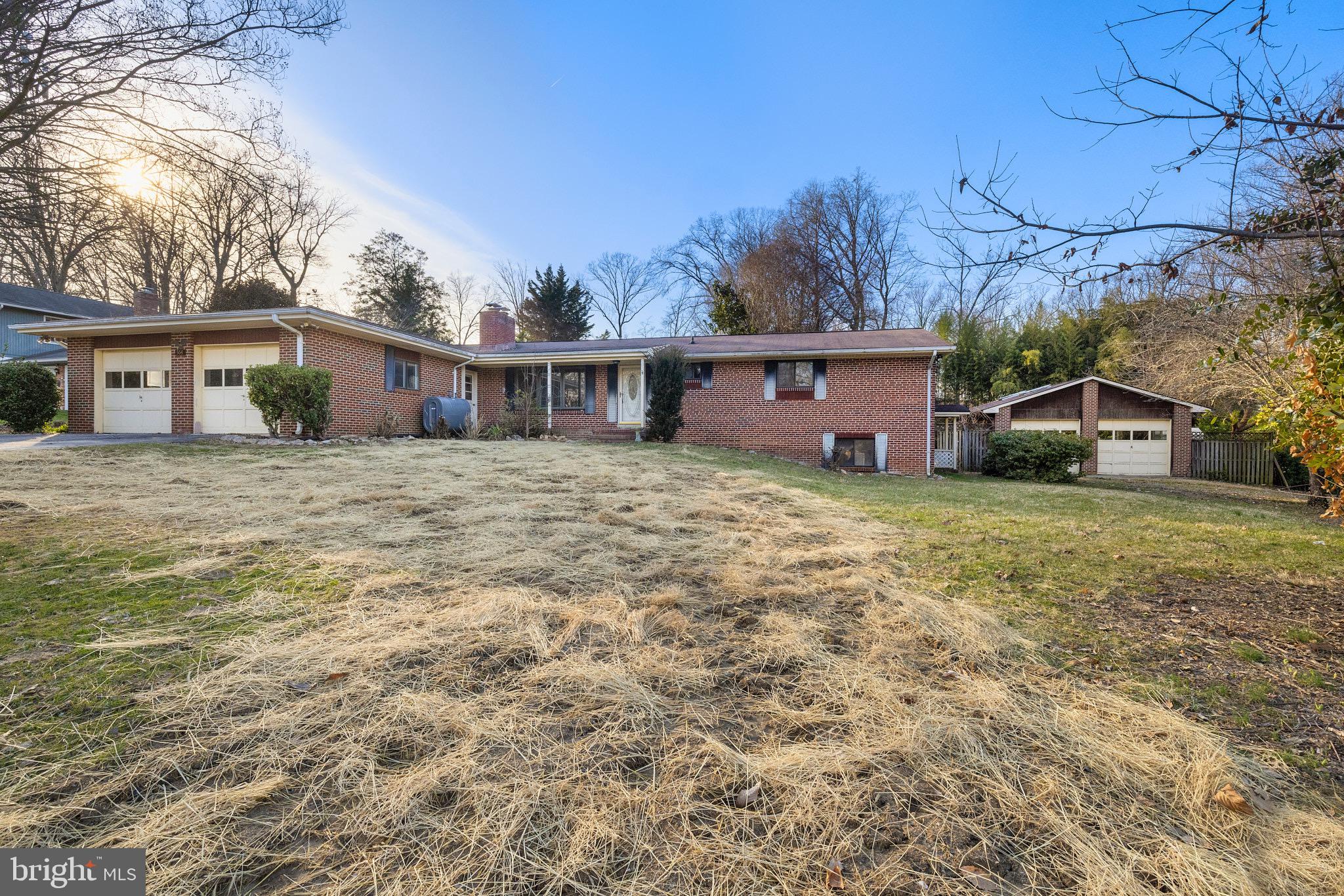 ARUNDEL VIEW - Residential