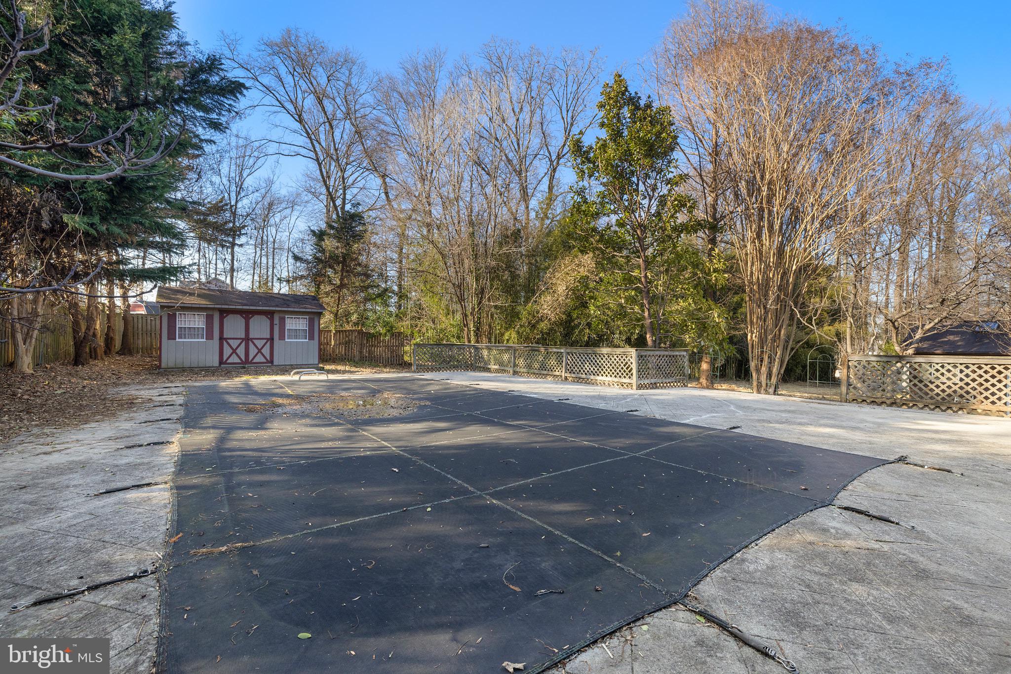 ARUNDEL VIEW - Residential