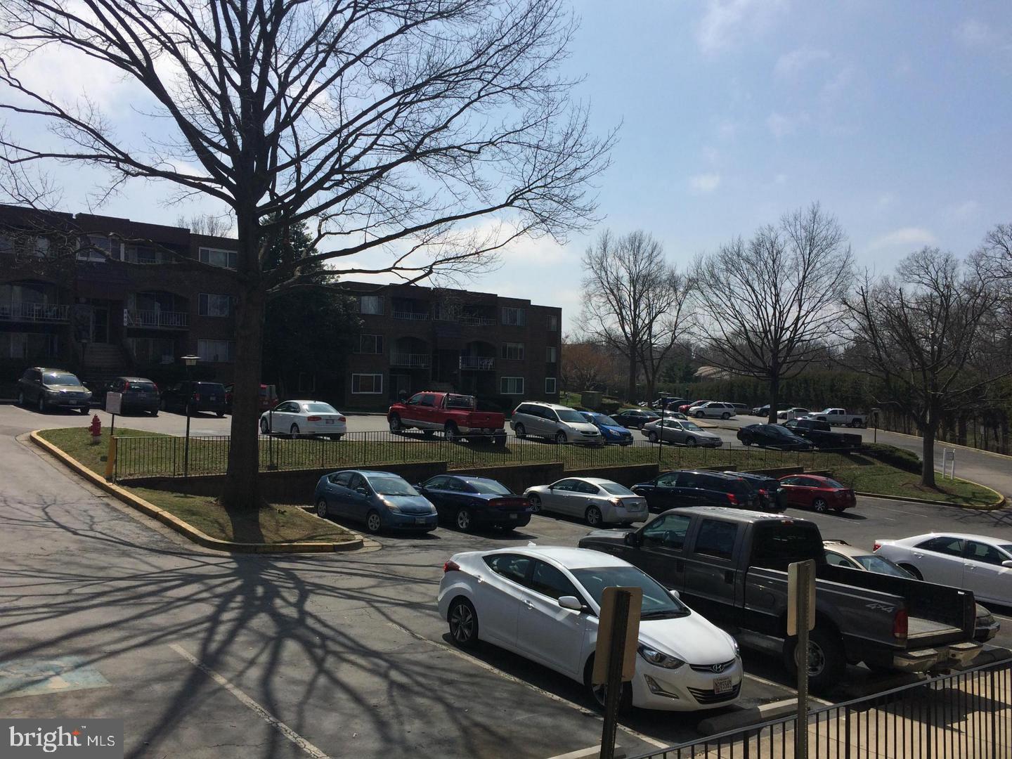 VILLA RIDGE CONDOMINIUM - Residential Lease