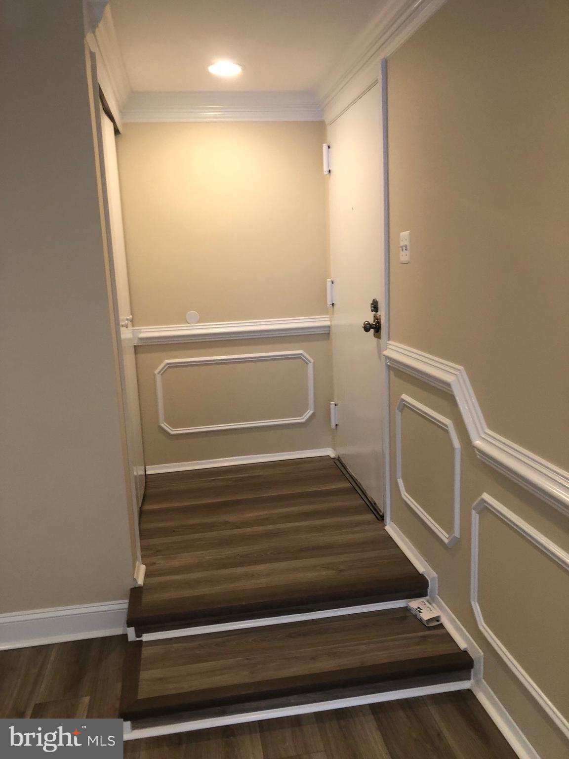 VILLA RIDGE CONDOMINIUM - Residential Lease