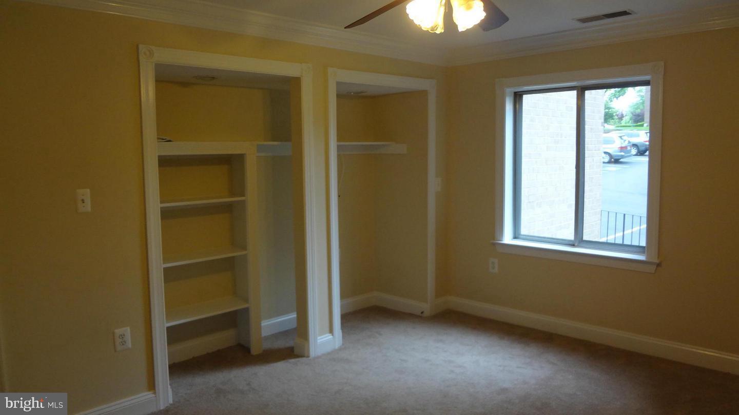 VILLA RIDGE CONDOMINIUM - Residential Lease