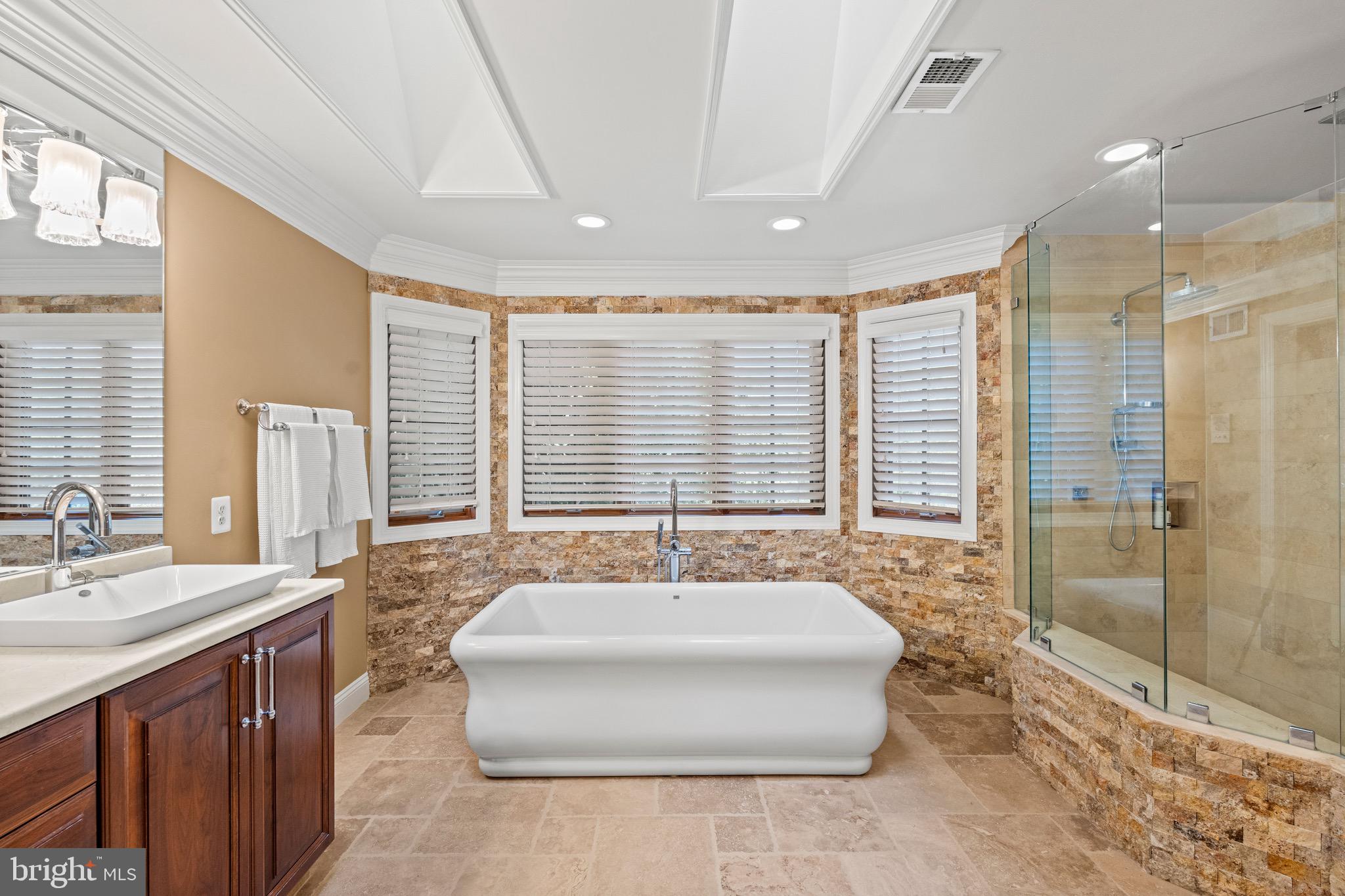 SULLY ESTATES - Residential