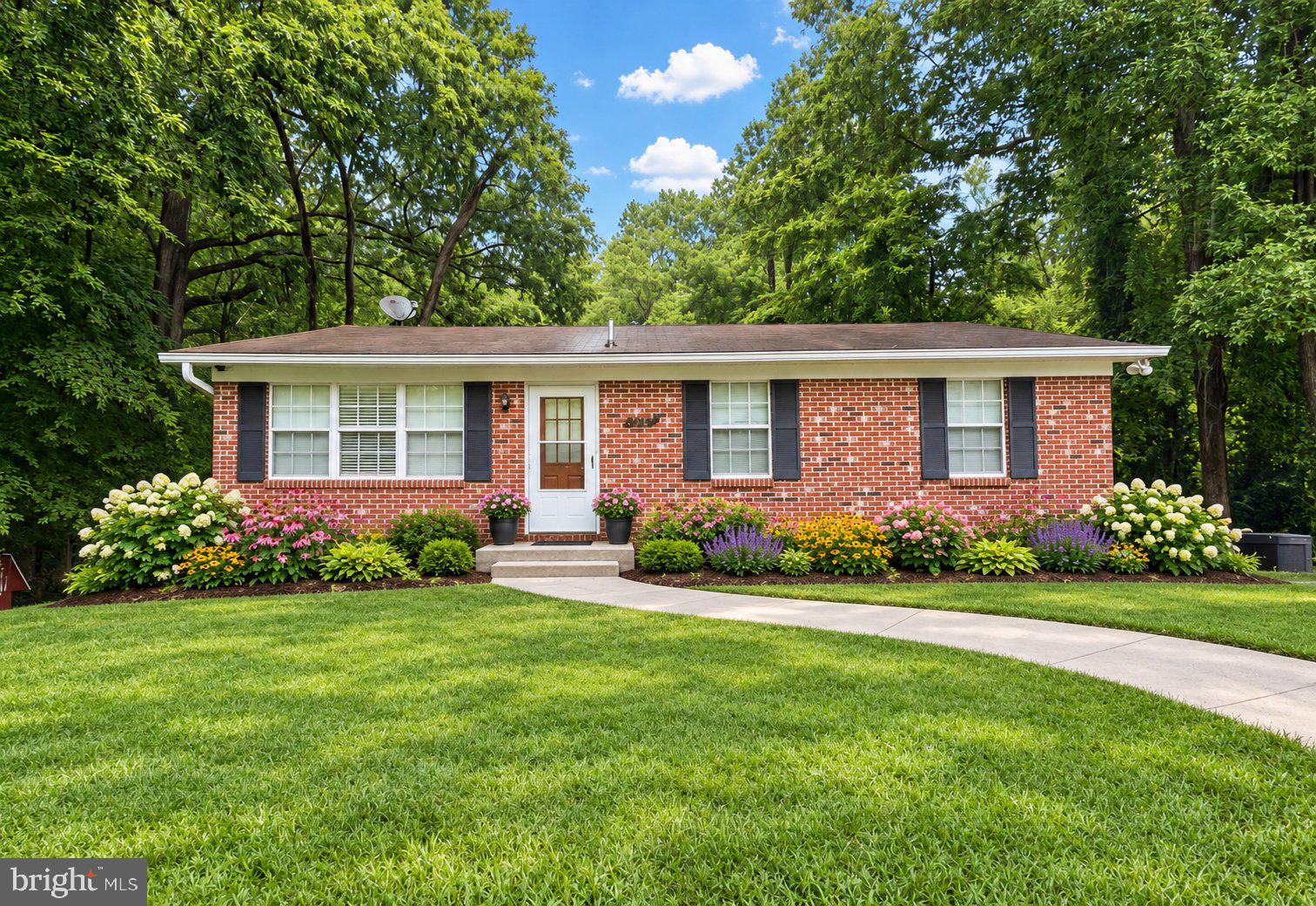 6417 BROOKESIDE COURT
