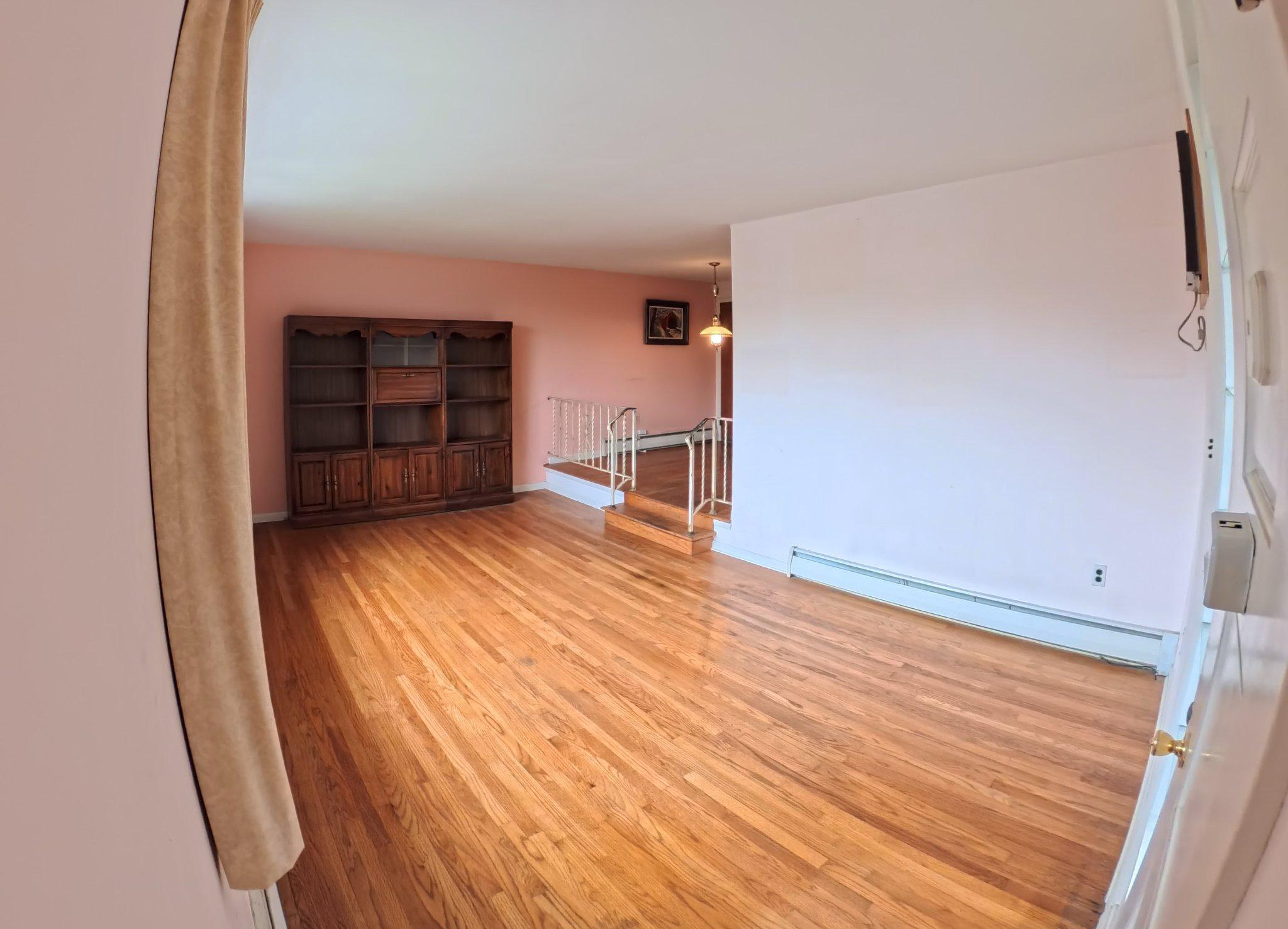 LANSDALE - Residential