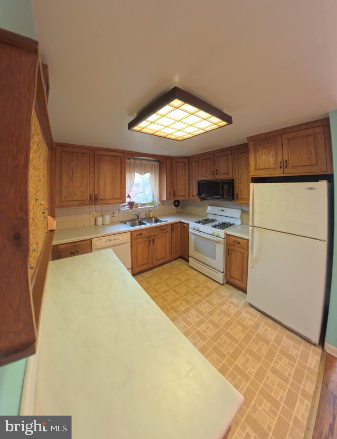 LANSDALE - Residential