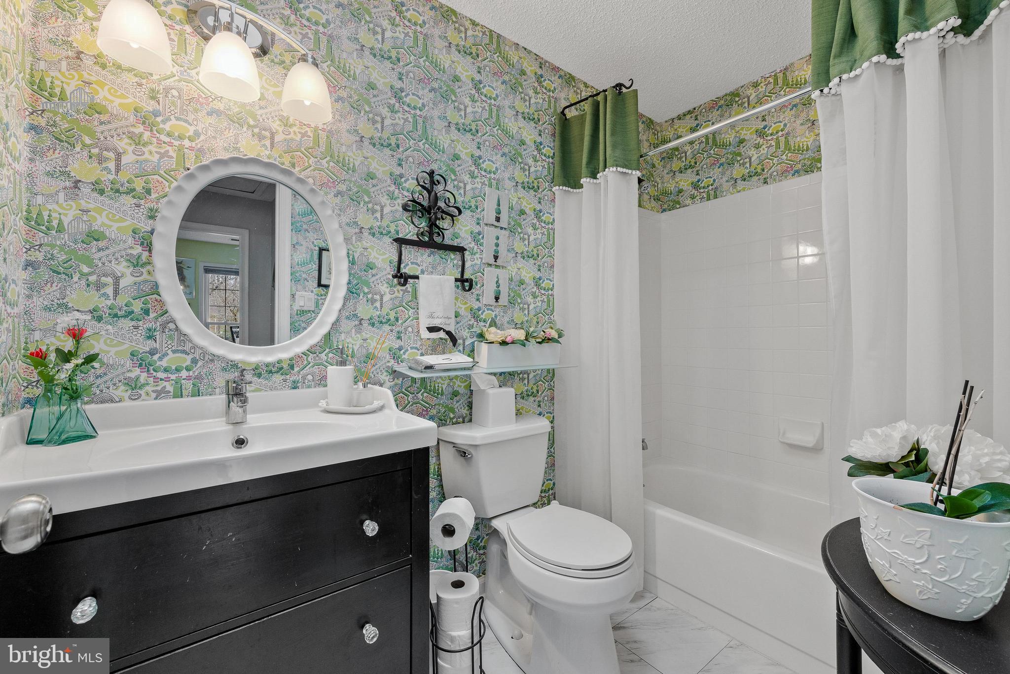 HERITAGE HARBOUR - Residential