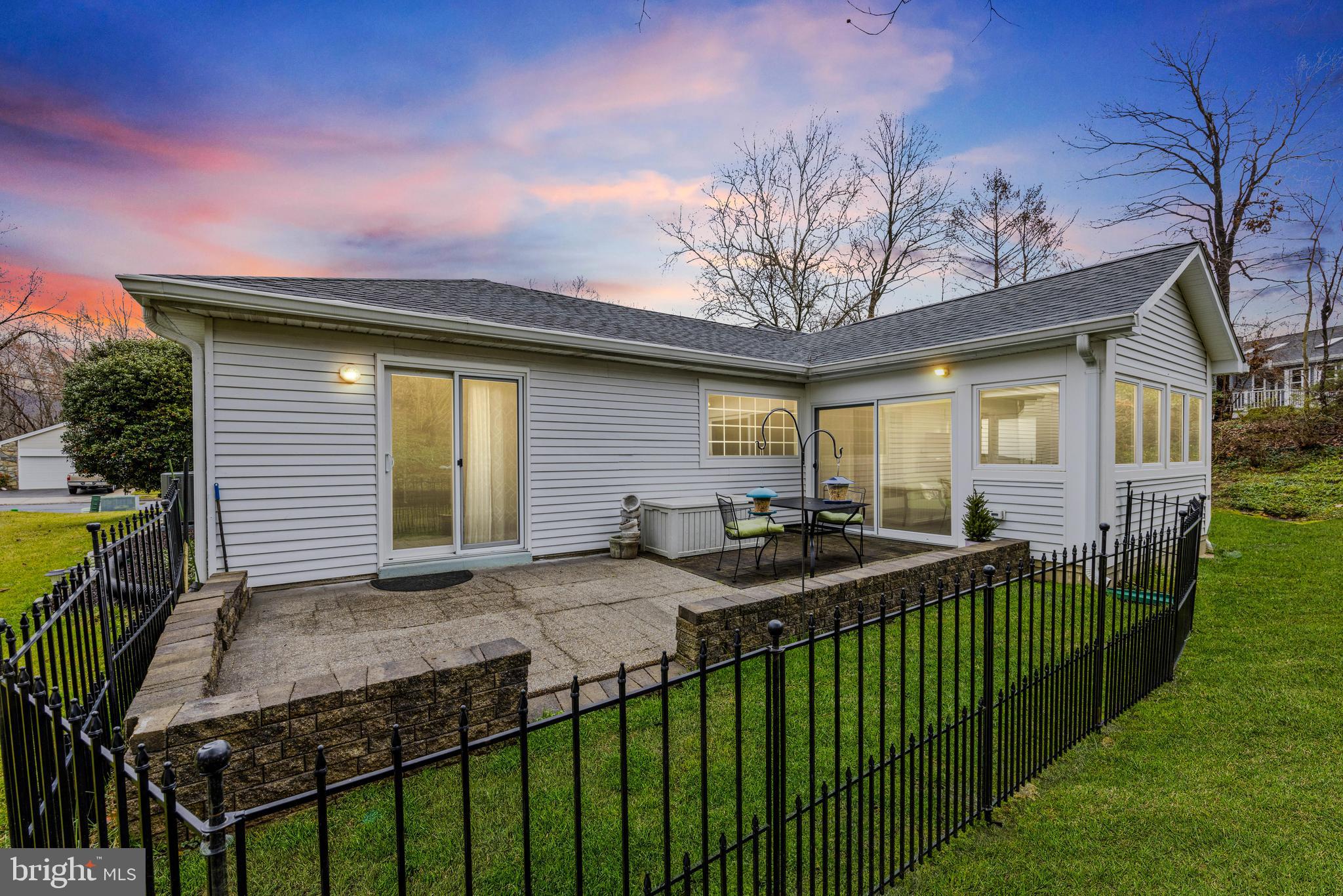 HERITAGE HARBOUR - Residential