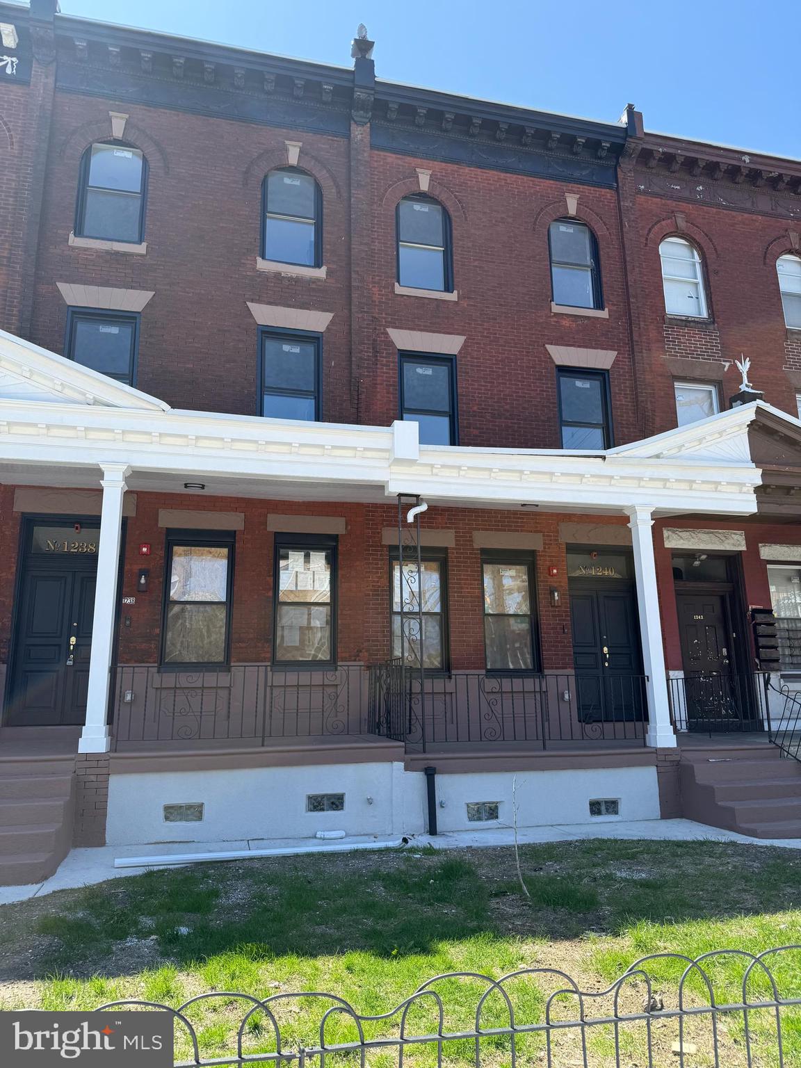 TEMPLE UNIVERSITY - Residential Lease