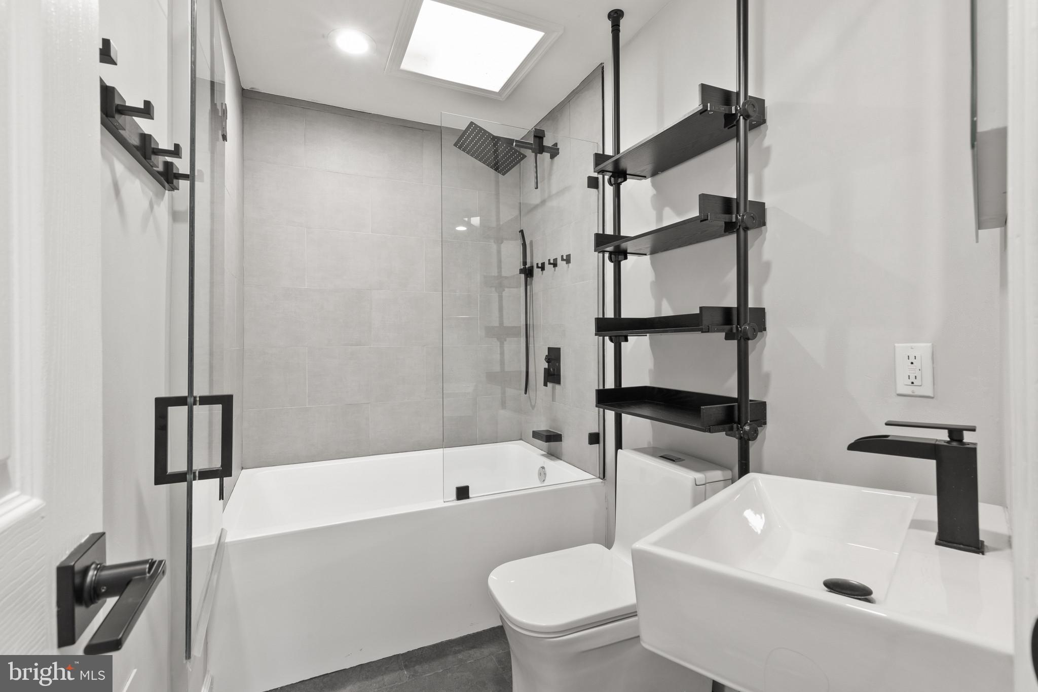 CANTON - Residential Lease