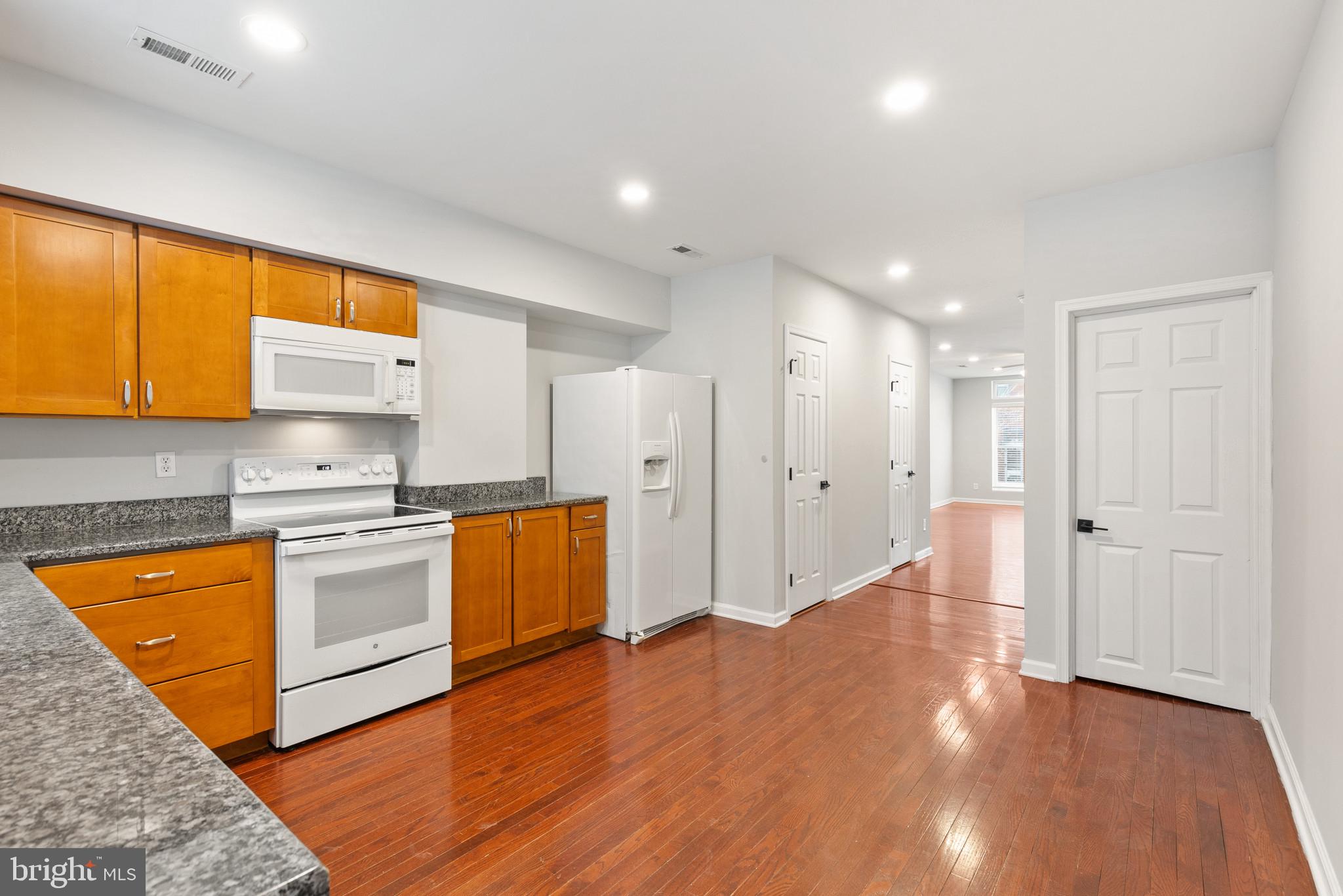 CANTON - Residential Lease