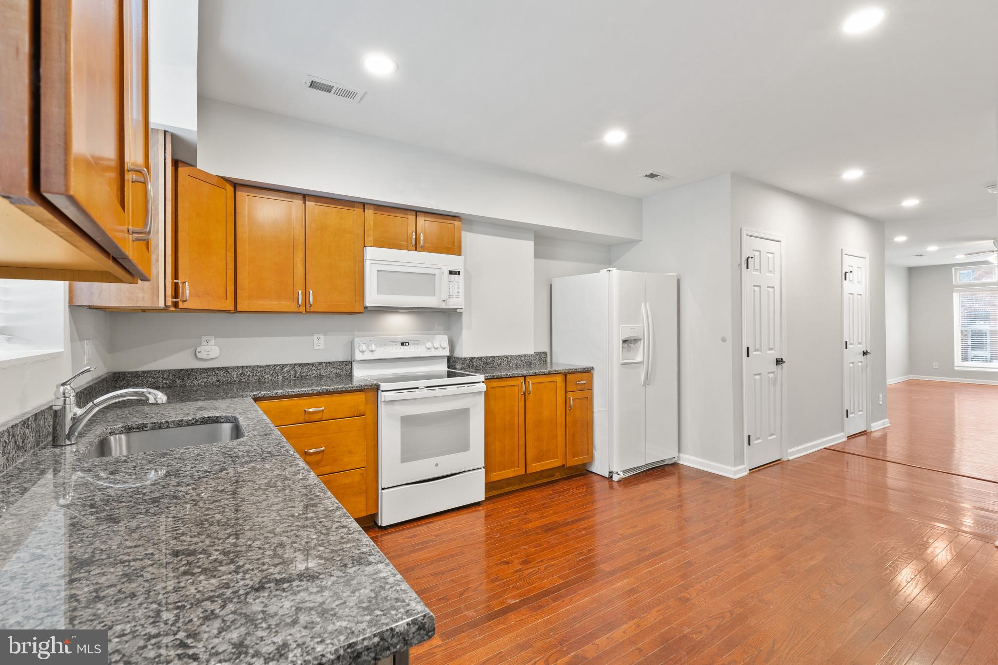 CANTON - Residential Lease