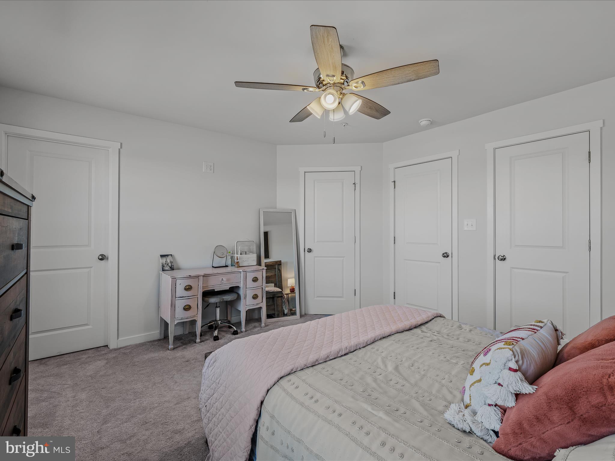 HERITAGE HILLS - Residential