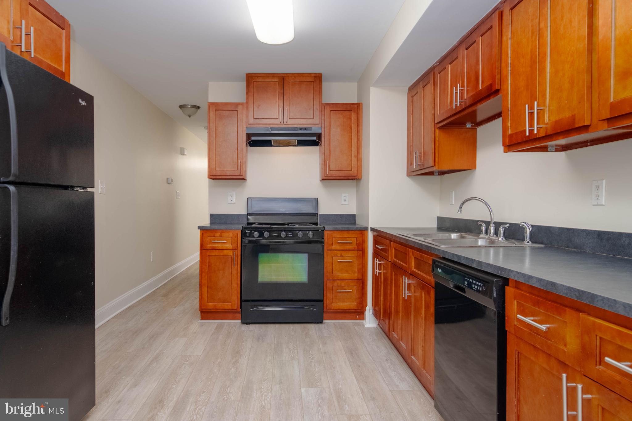 WASHINGTON VILLAGE - Residential