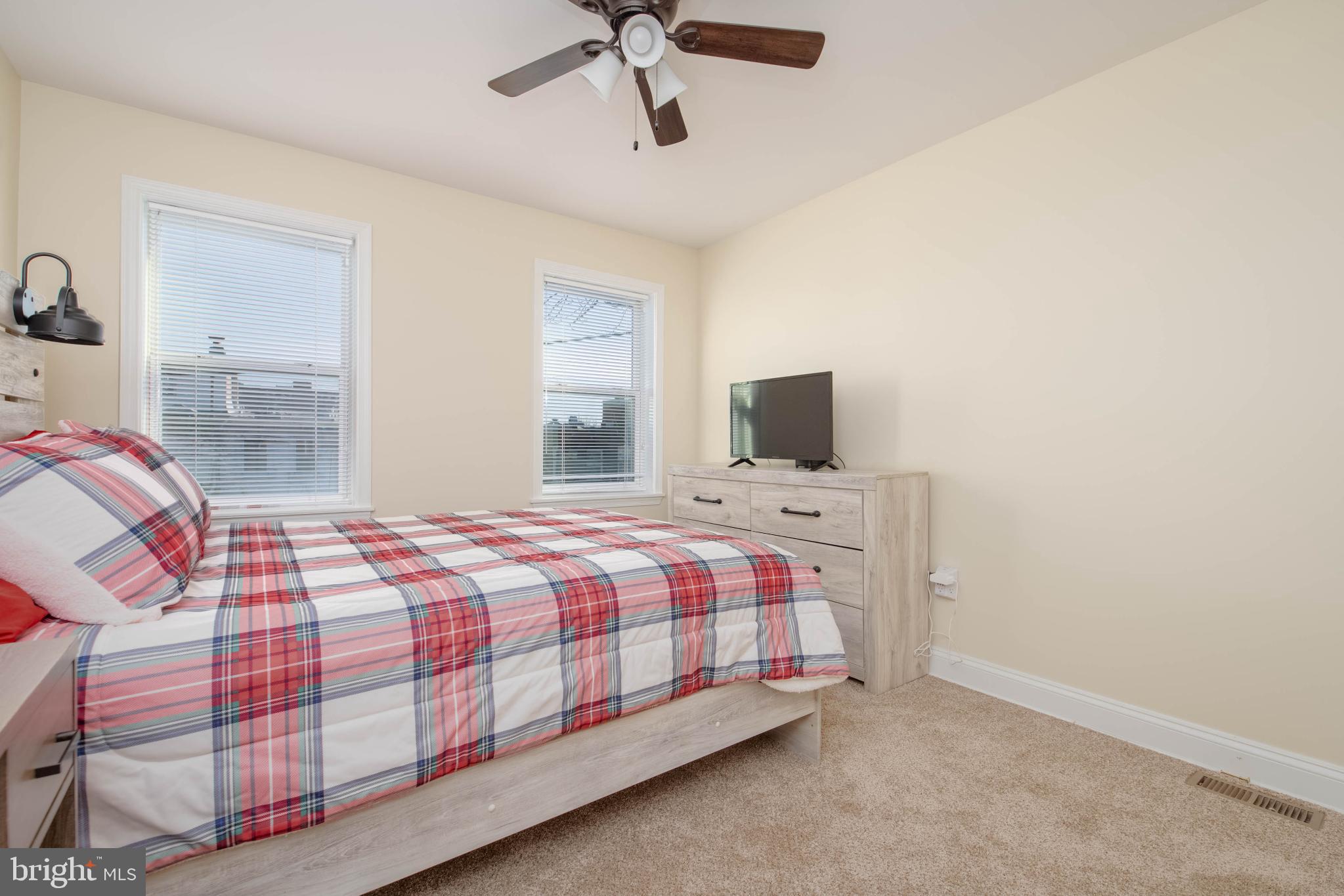 WASHINGTON VILLAGE - Residential