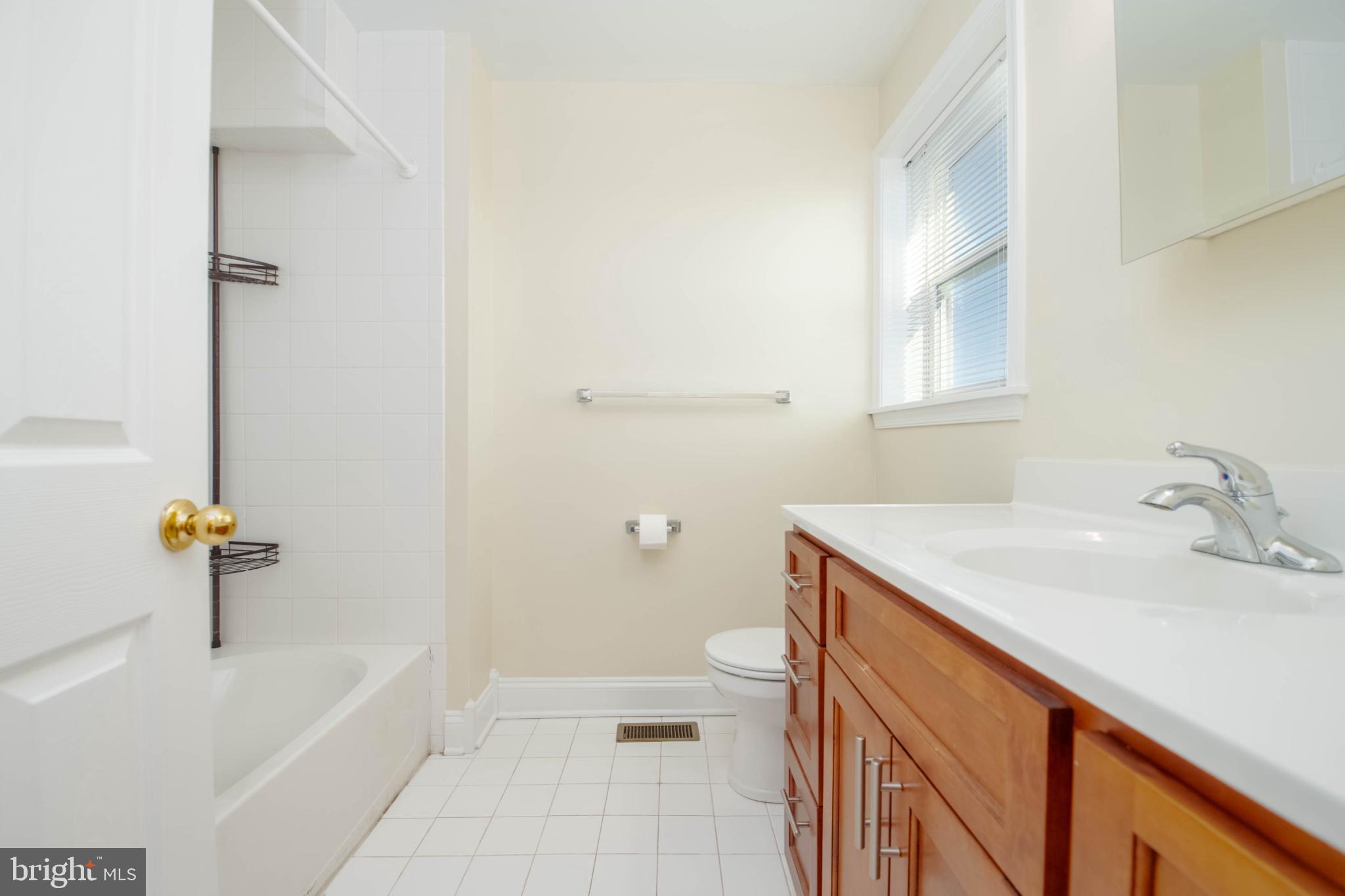 WASHINGTON VILLAGE - Residential