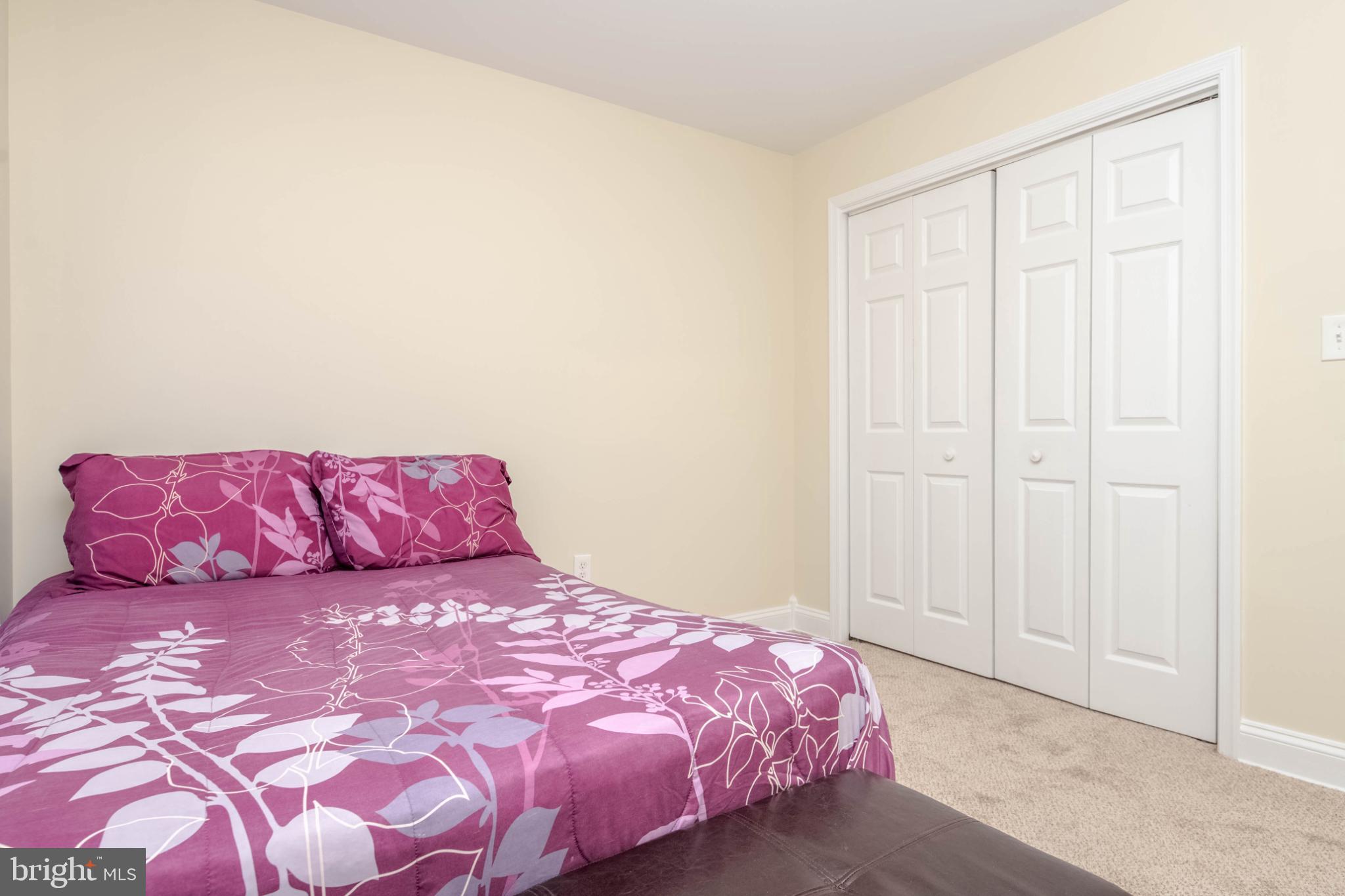 WASHINGTON VILLAGE - Residential