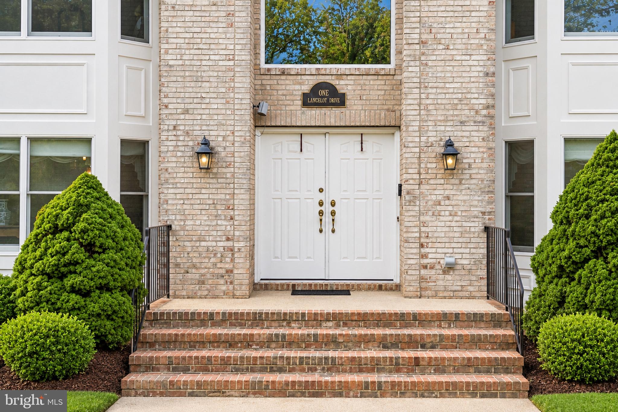 1 LAUNCELOT DRIVE