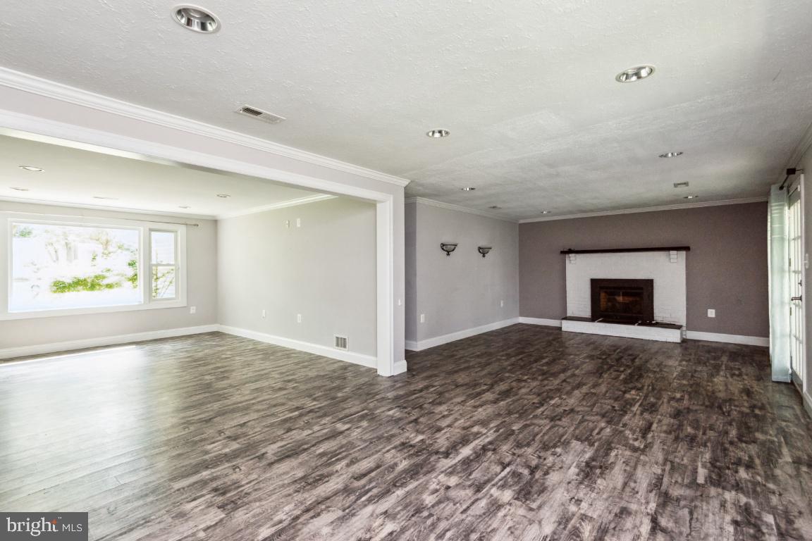 PINEFIELD - Residential