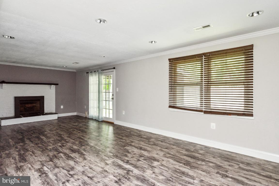 PINEFIELD - Residential