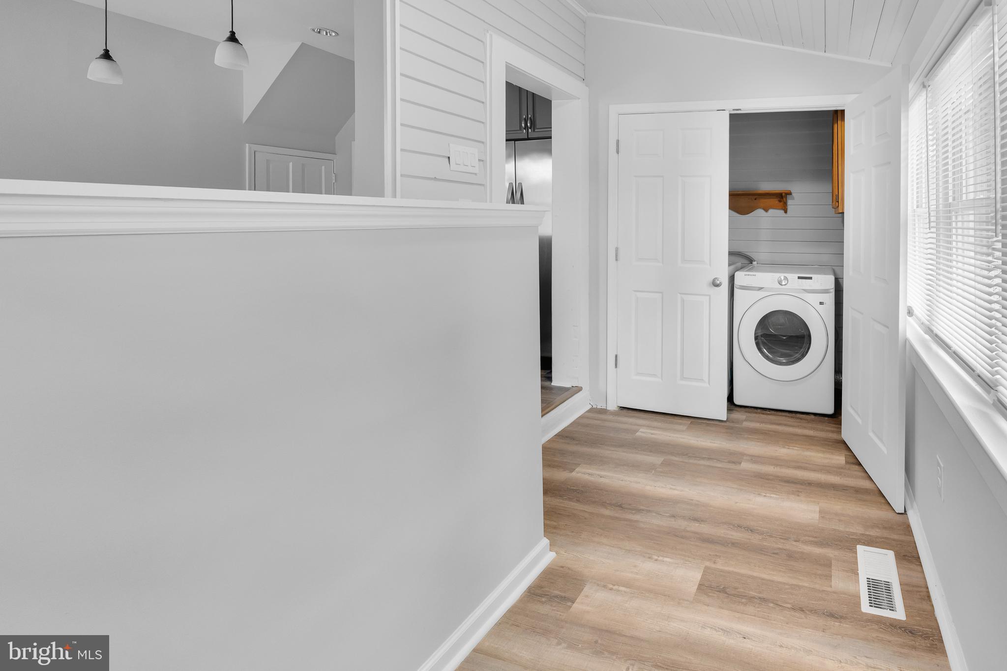 FOX CHASE - Residential