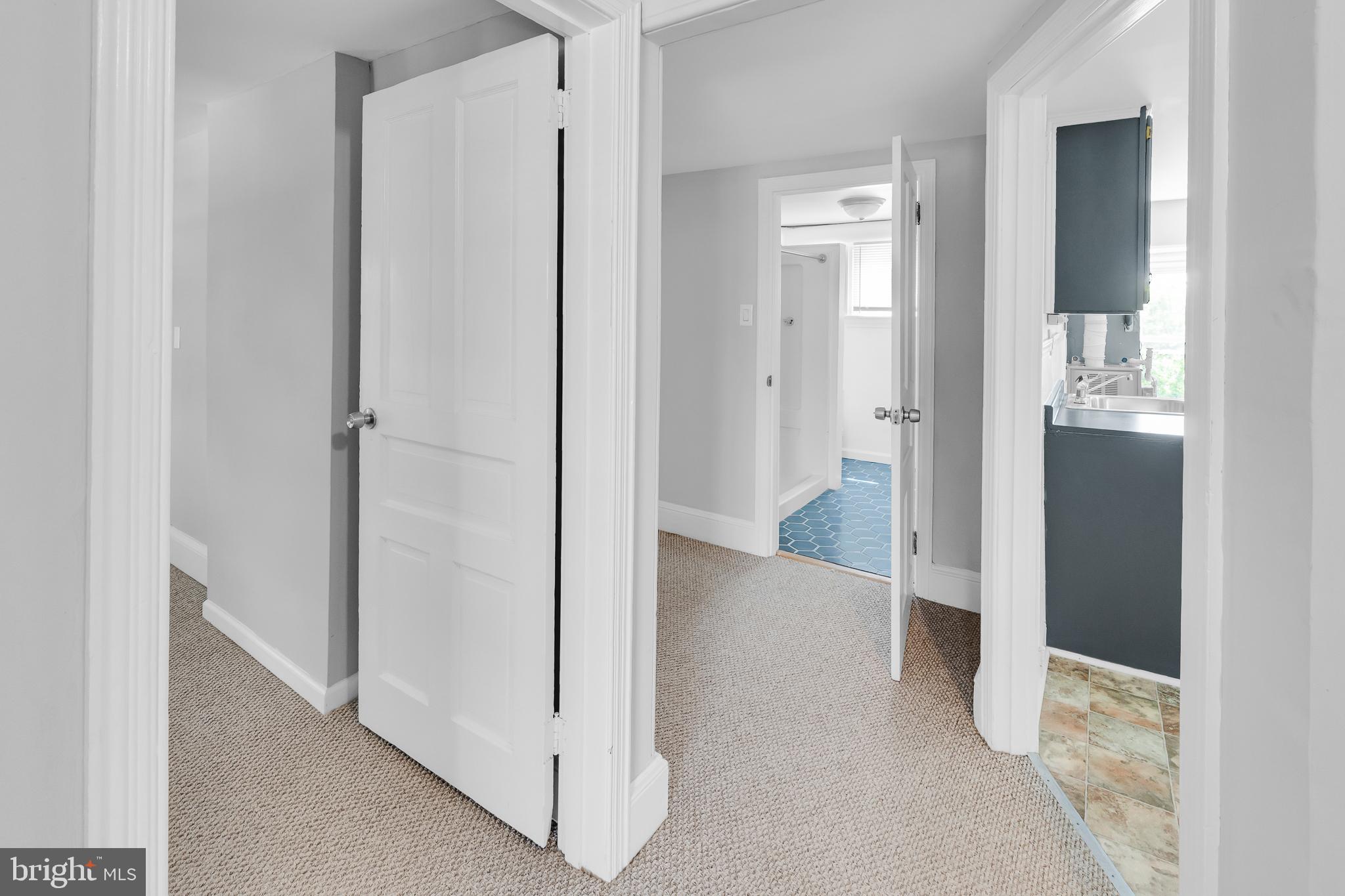 FOX CHASE - Residential