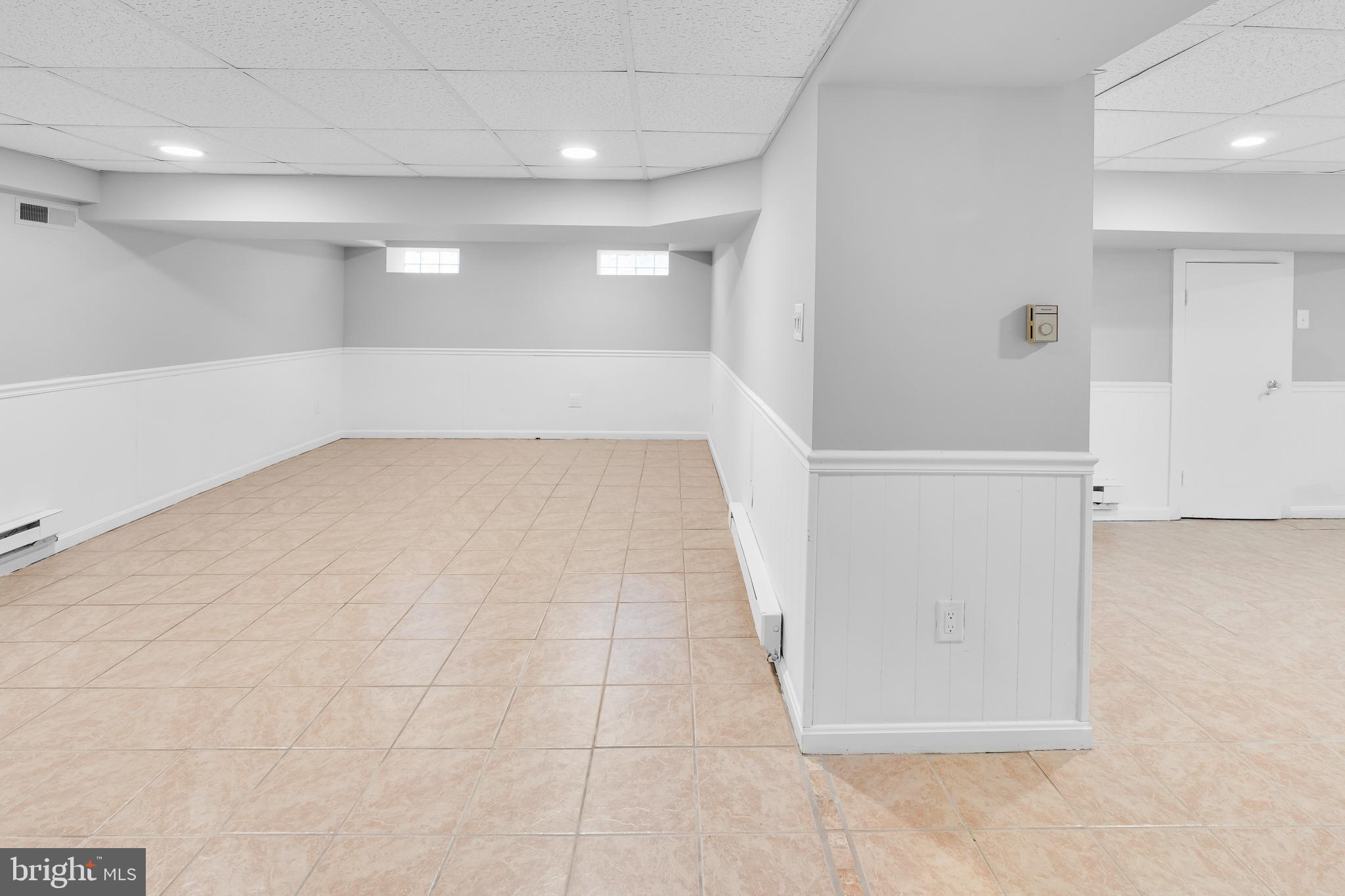 FOX CHASE - Residential