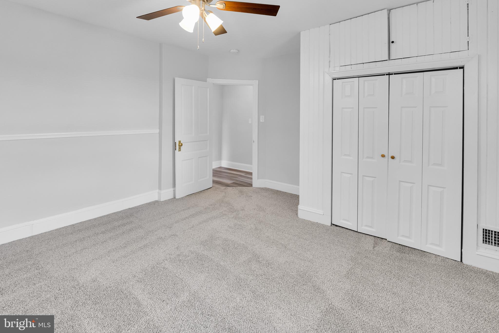 FOX CHASE - Residential