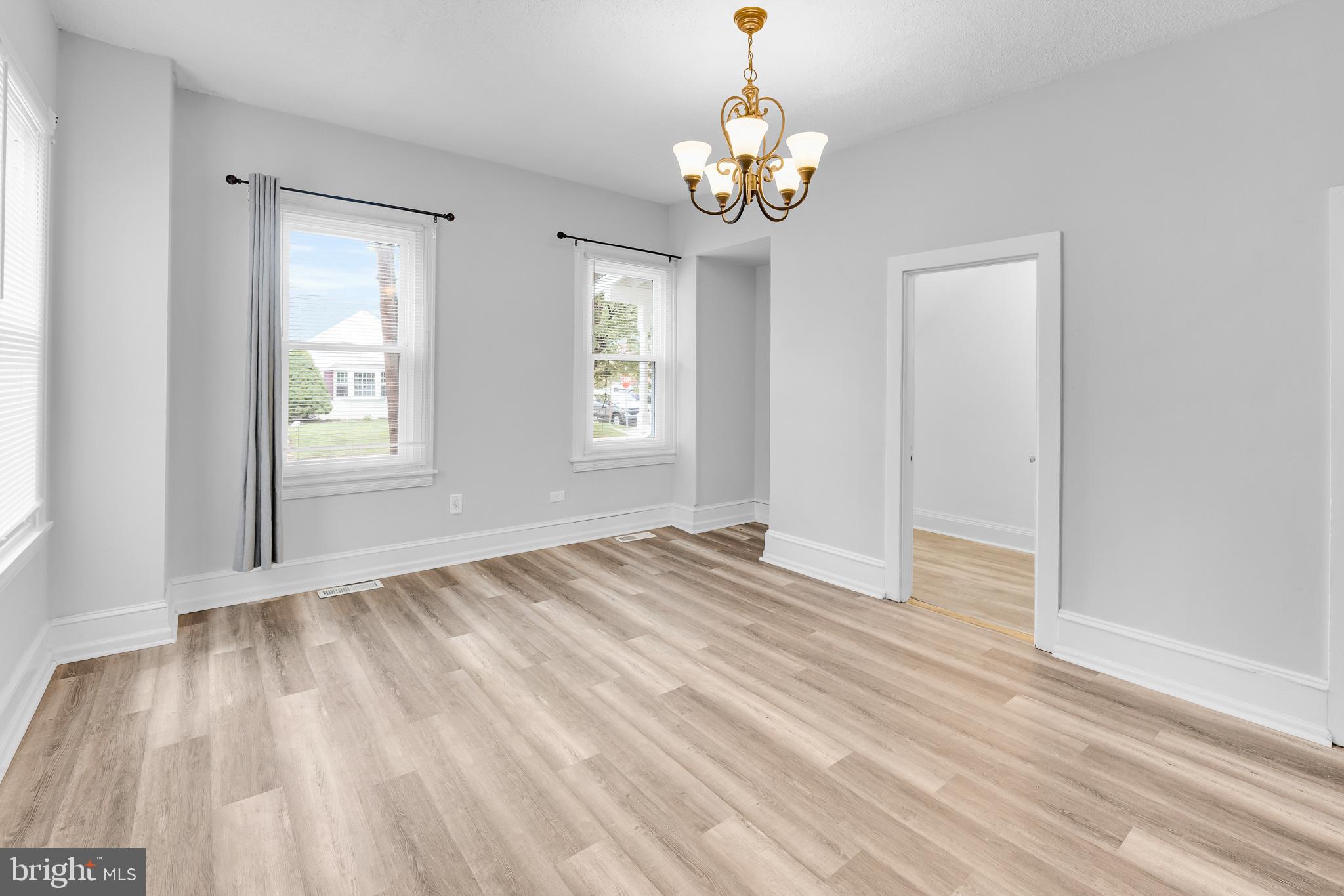 FOX CHASE - Residential