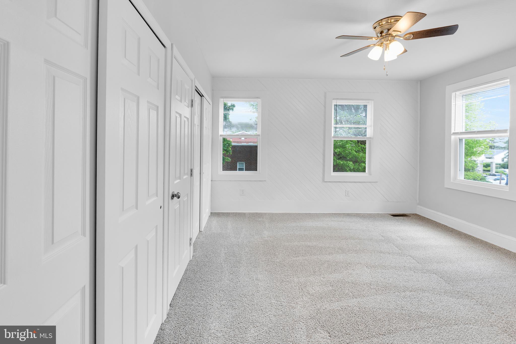 FOX CHASE - Residential