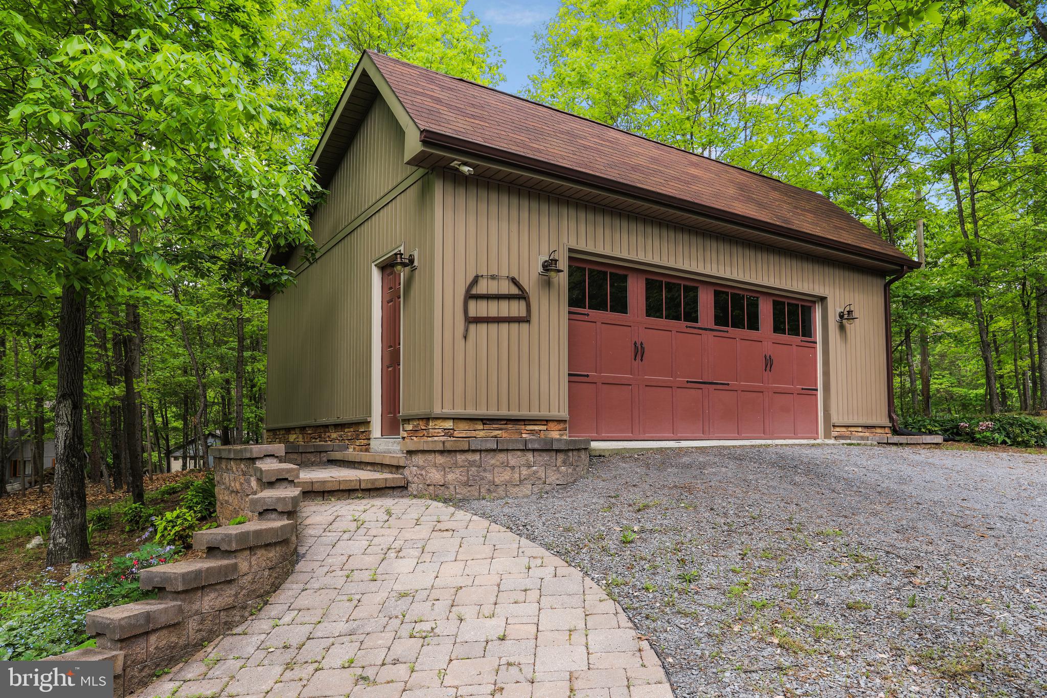 THE WOODS RESORT - Residential