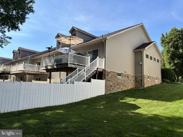 943 QUAIL RUN DRIVE