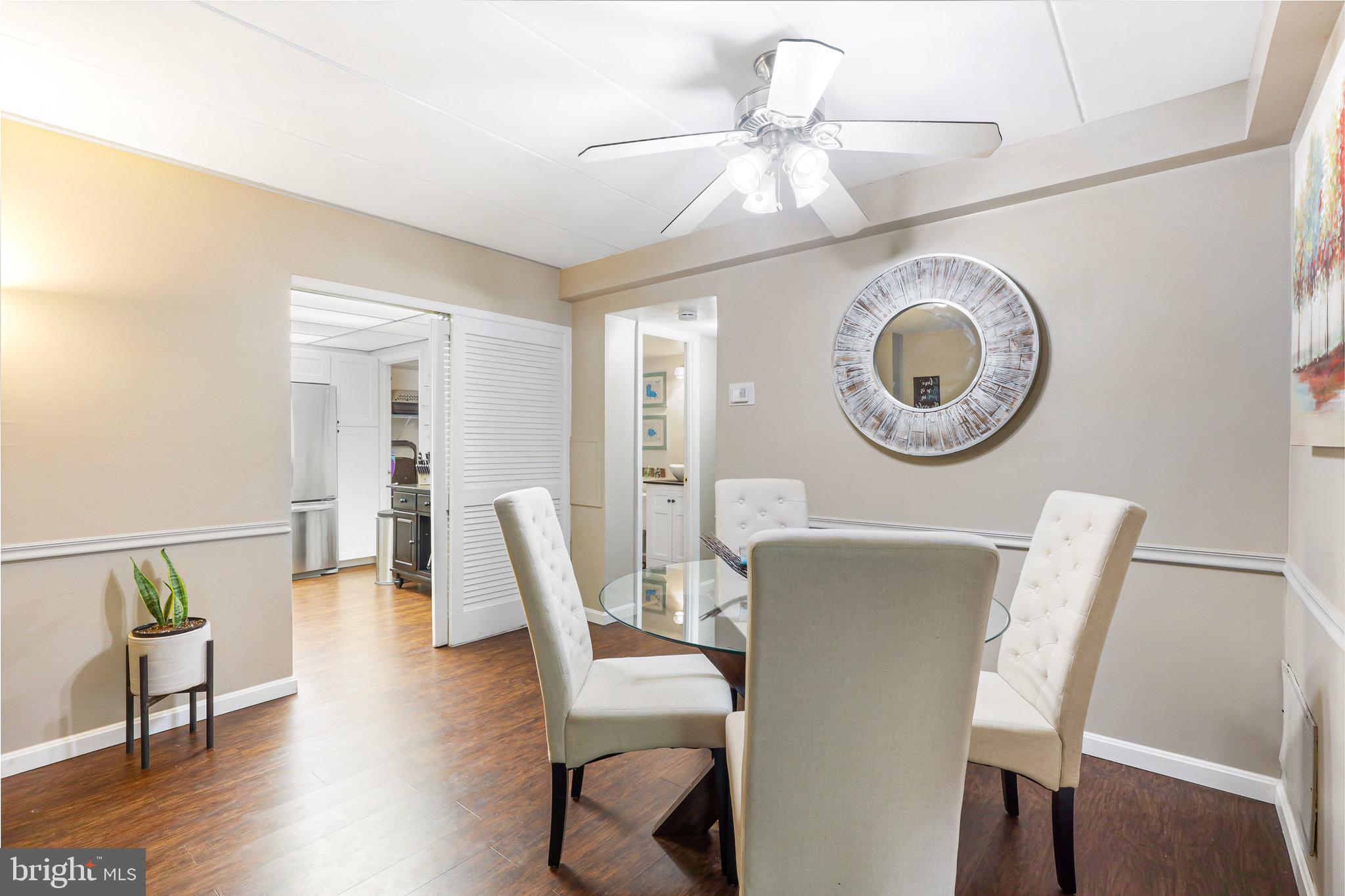 VILLAGE OF WILDE LAKE - Residential