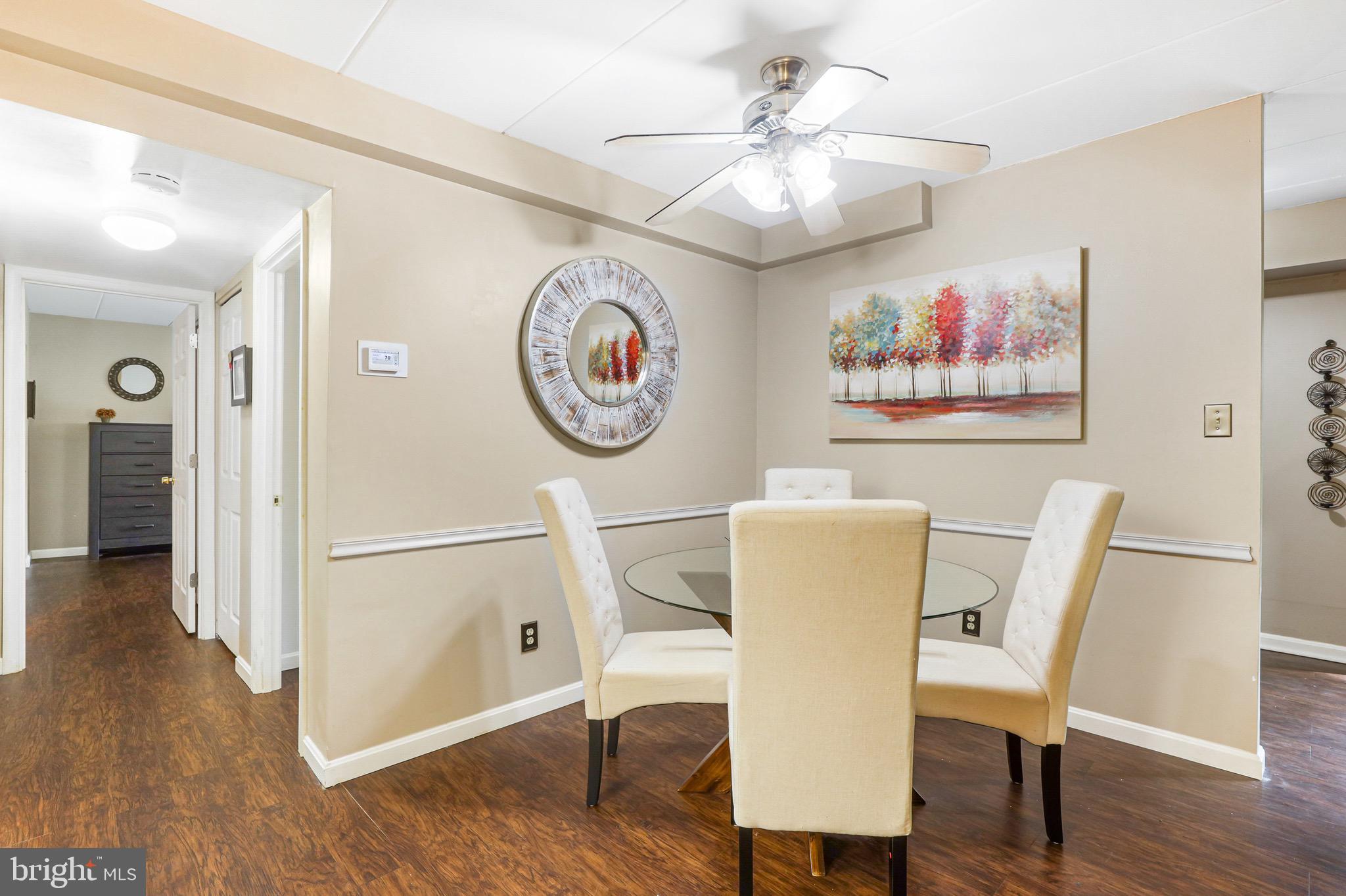 VILLAGE OF WILDE LAKE - Residential