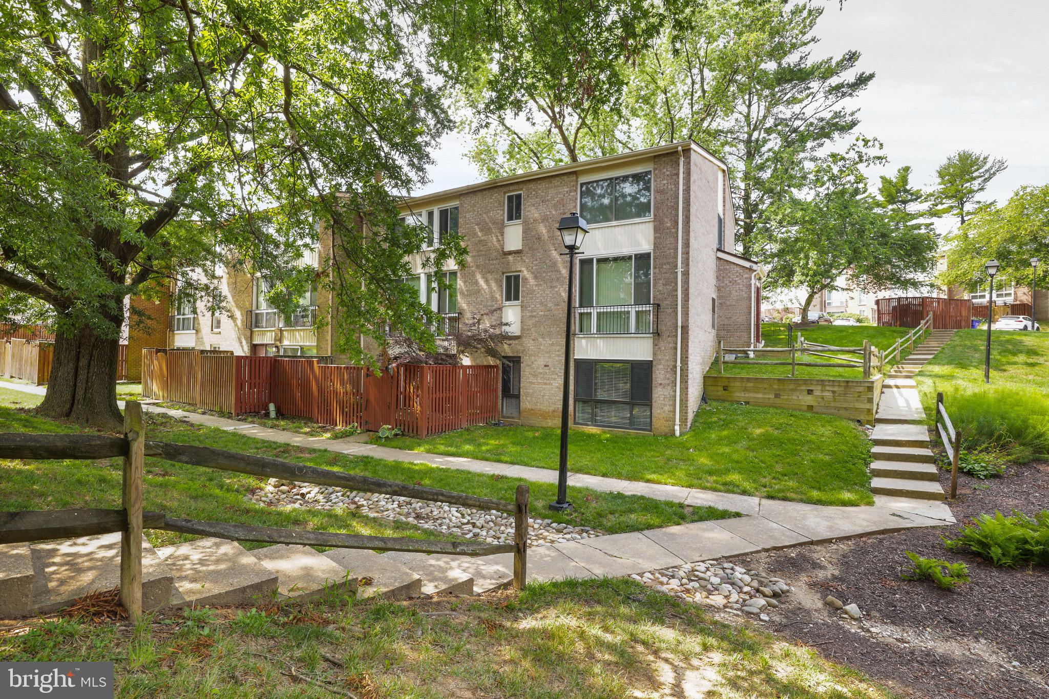 VILLAGE OF WILDE LAKE - Residential