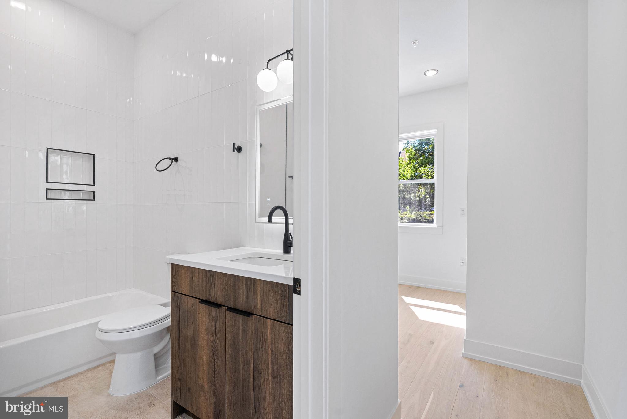 OLDE KENSINGTON - Residential Income