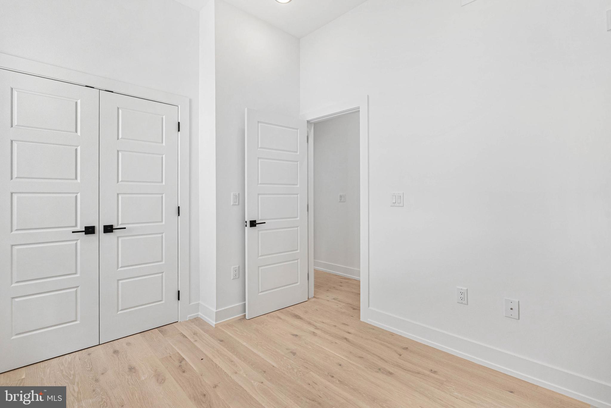 OLDE KENSINGTON - Residential Income