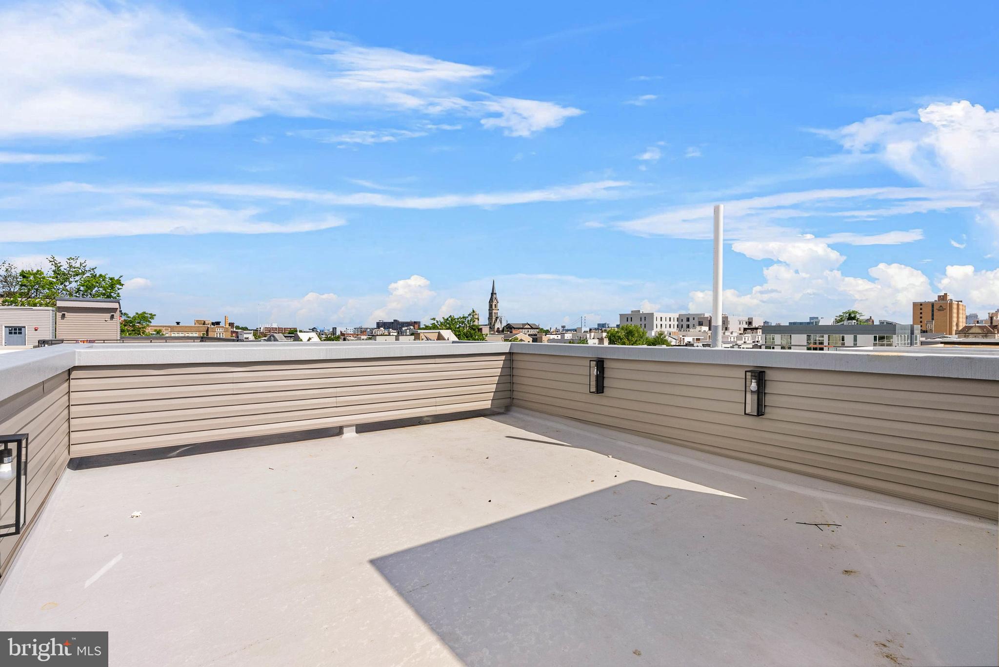 OLDE KENSINGTON - Residential Income