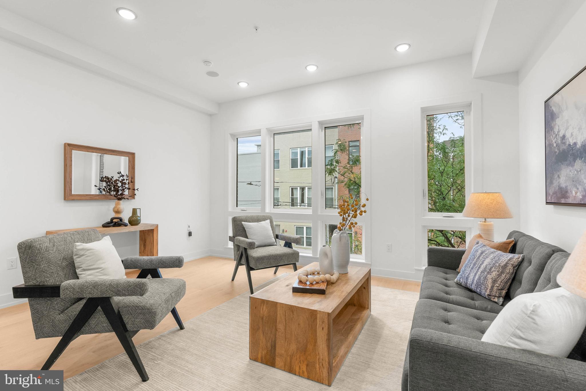 OLDE KENSINGTON - Residential Income