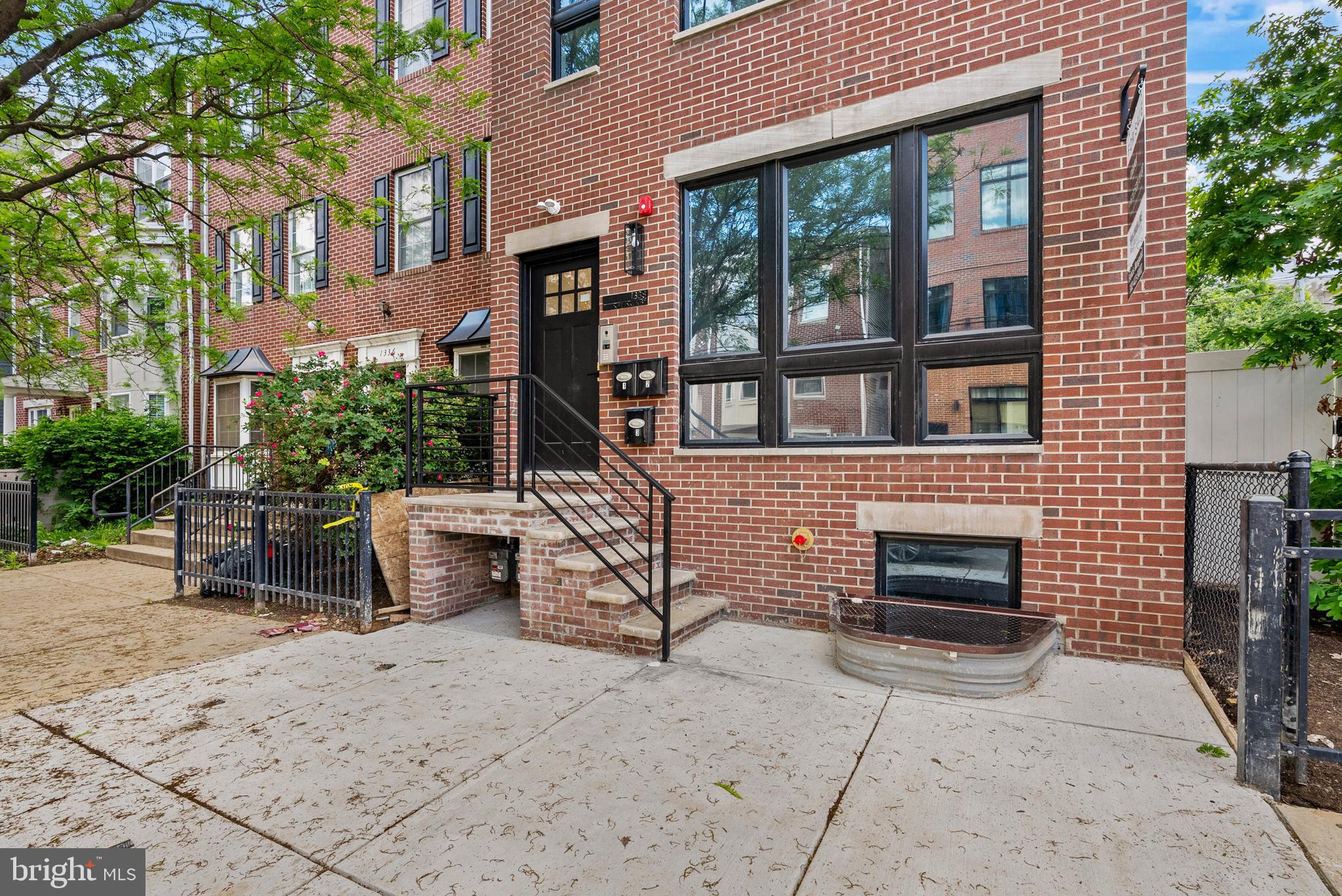 OLDE KENSINGTON - Residential Income