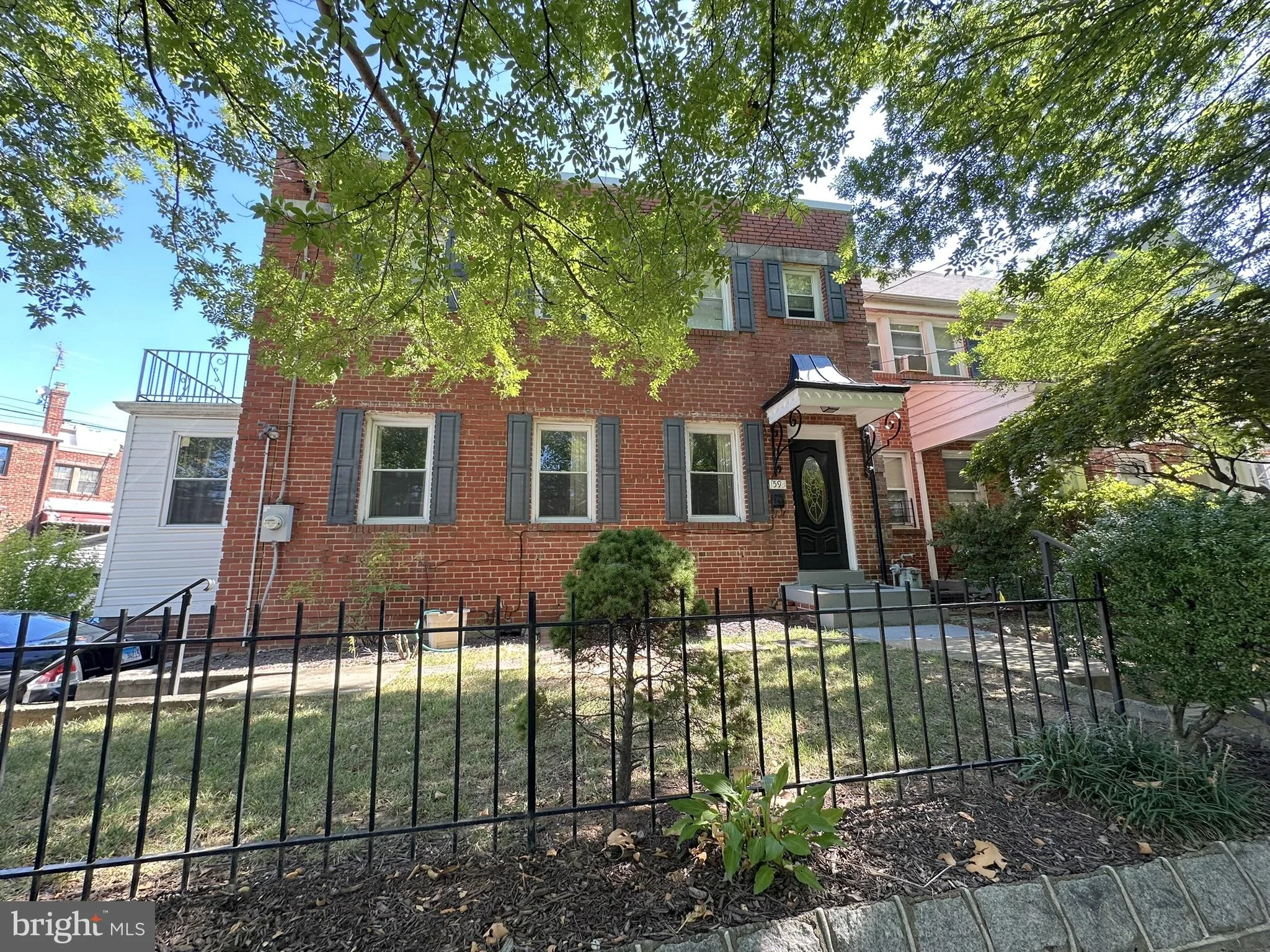 59 Farragut Place NW, Washington, DC 20011