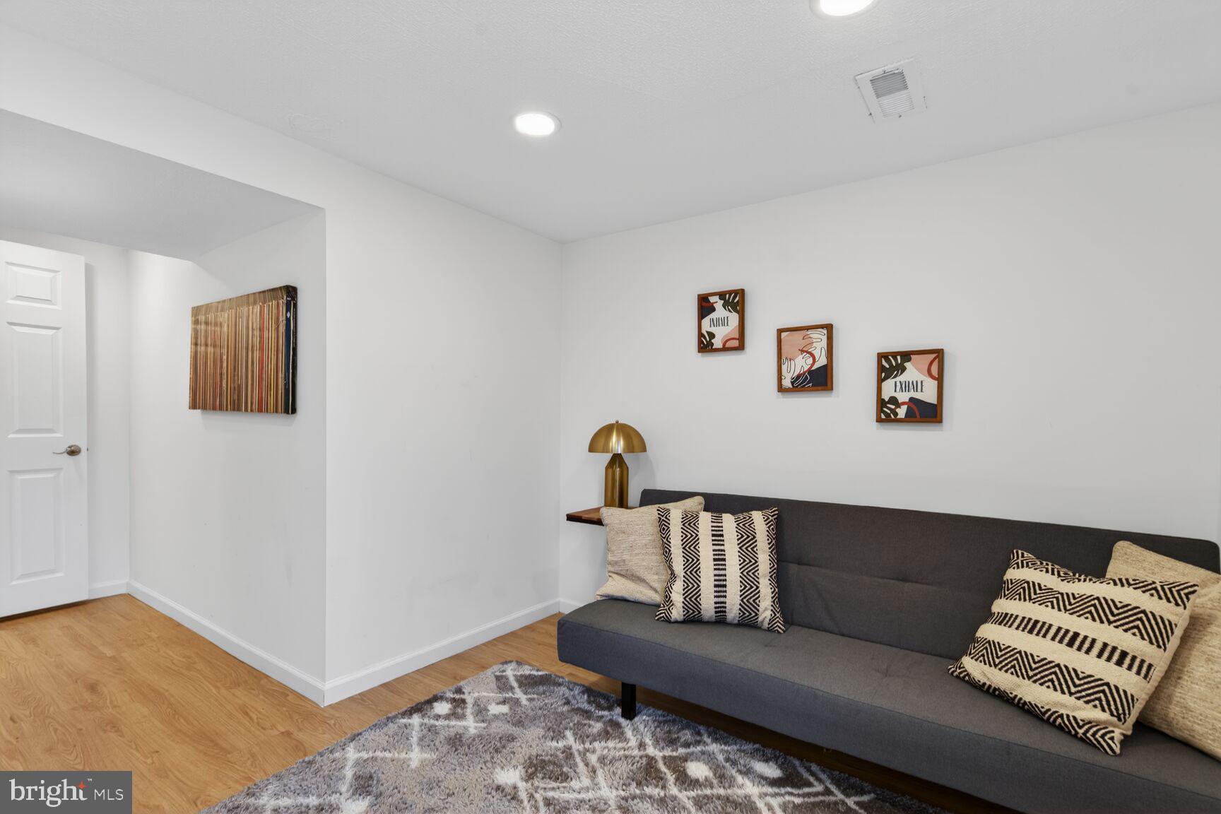 TWINBROOK FOREST - Residential