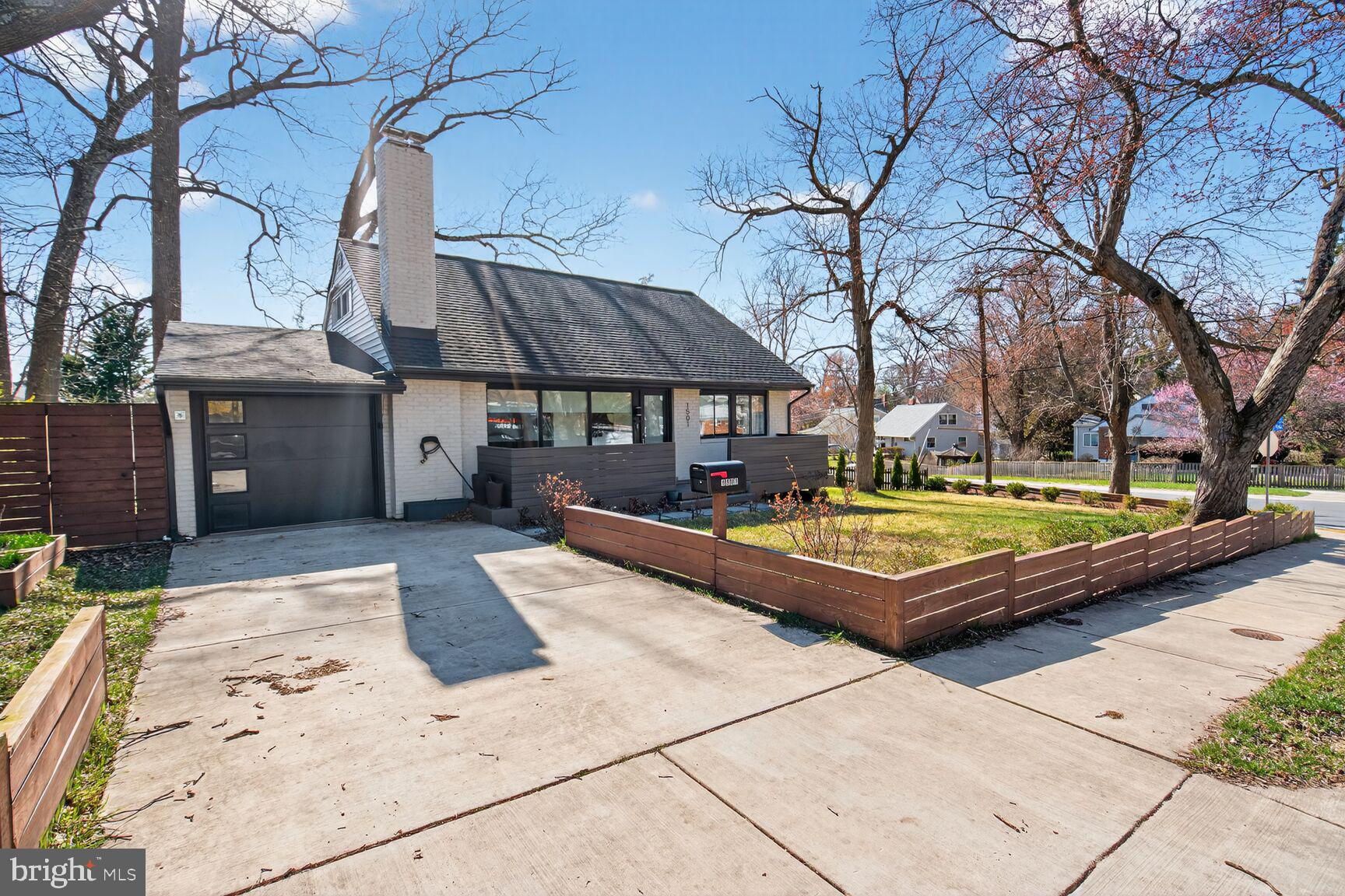 TWINBROOK FOREST - Residential