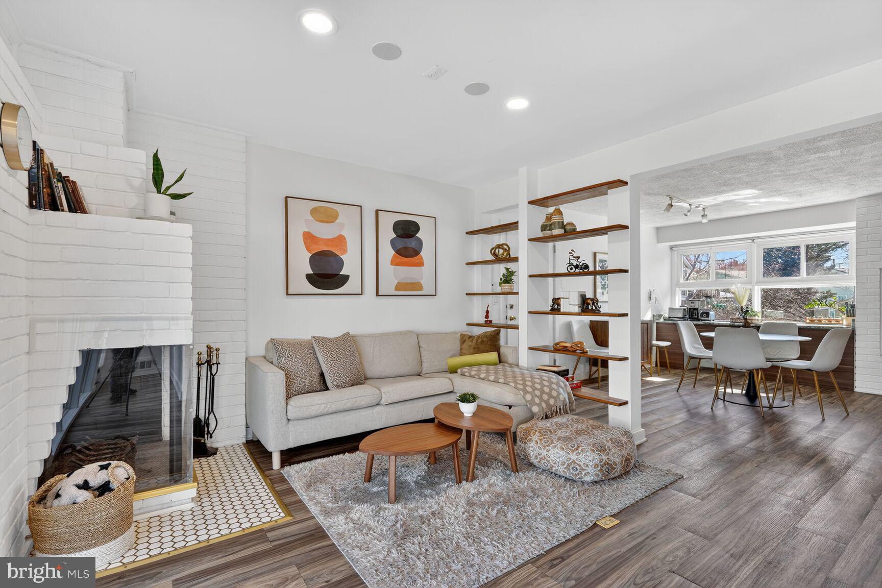 TWINBROOK FOREST - Residential