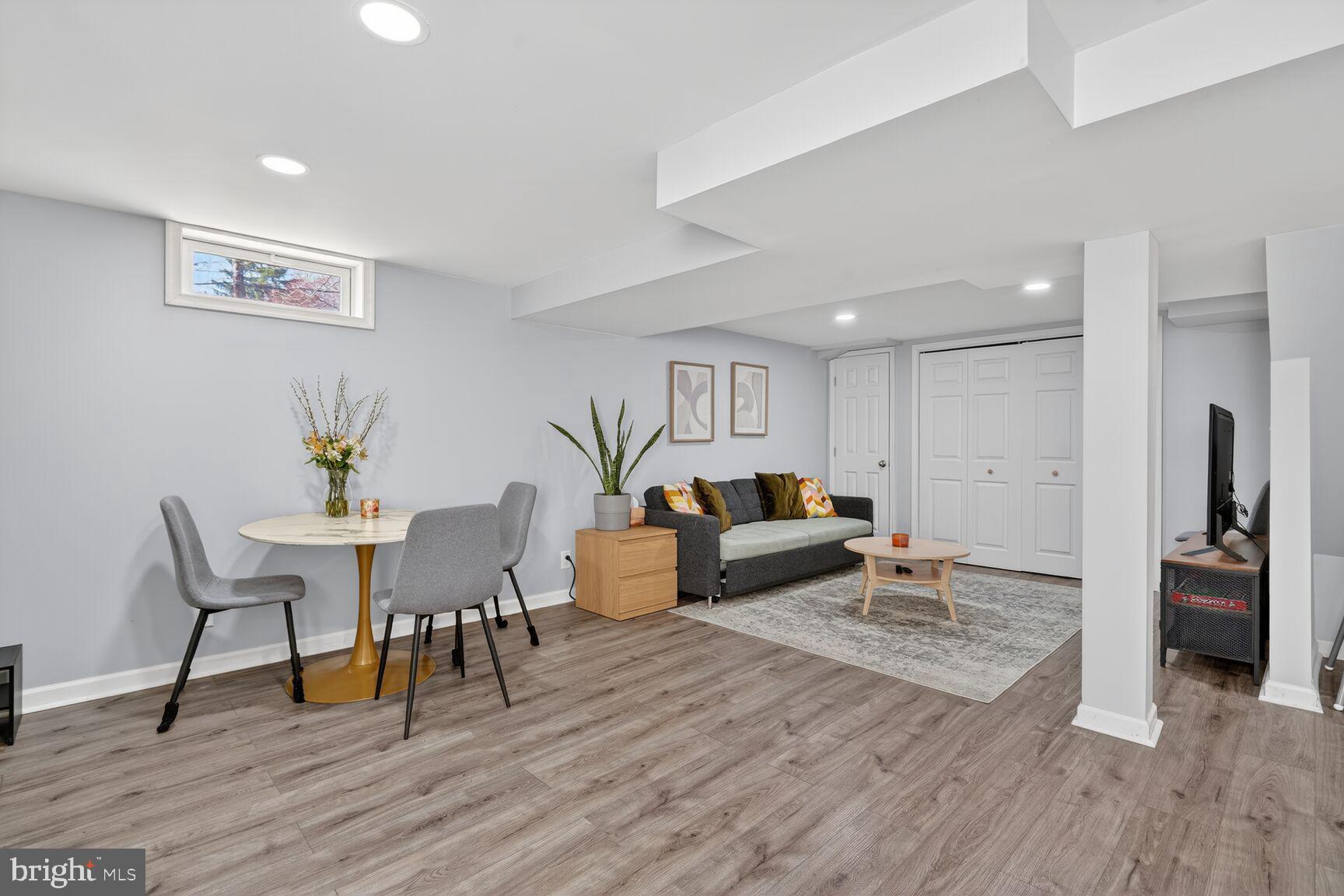 TWINBROOK FOREST - Residential