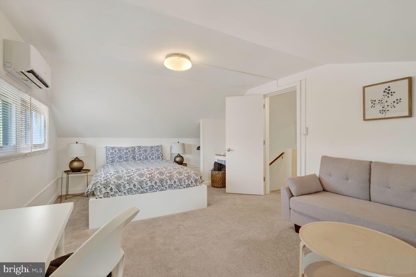 TWINBROOK FOREST - Residential