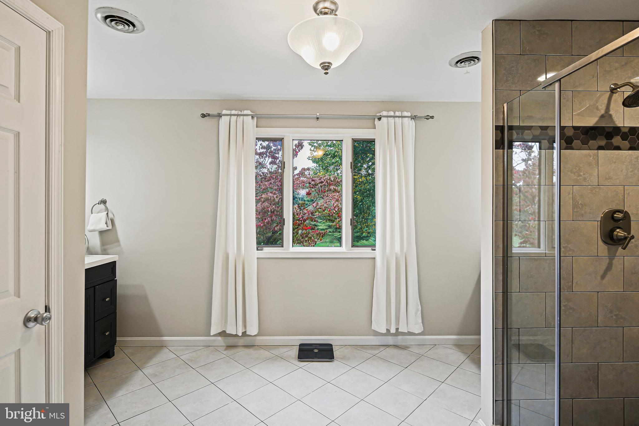 SLACK ESTATES - Residential