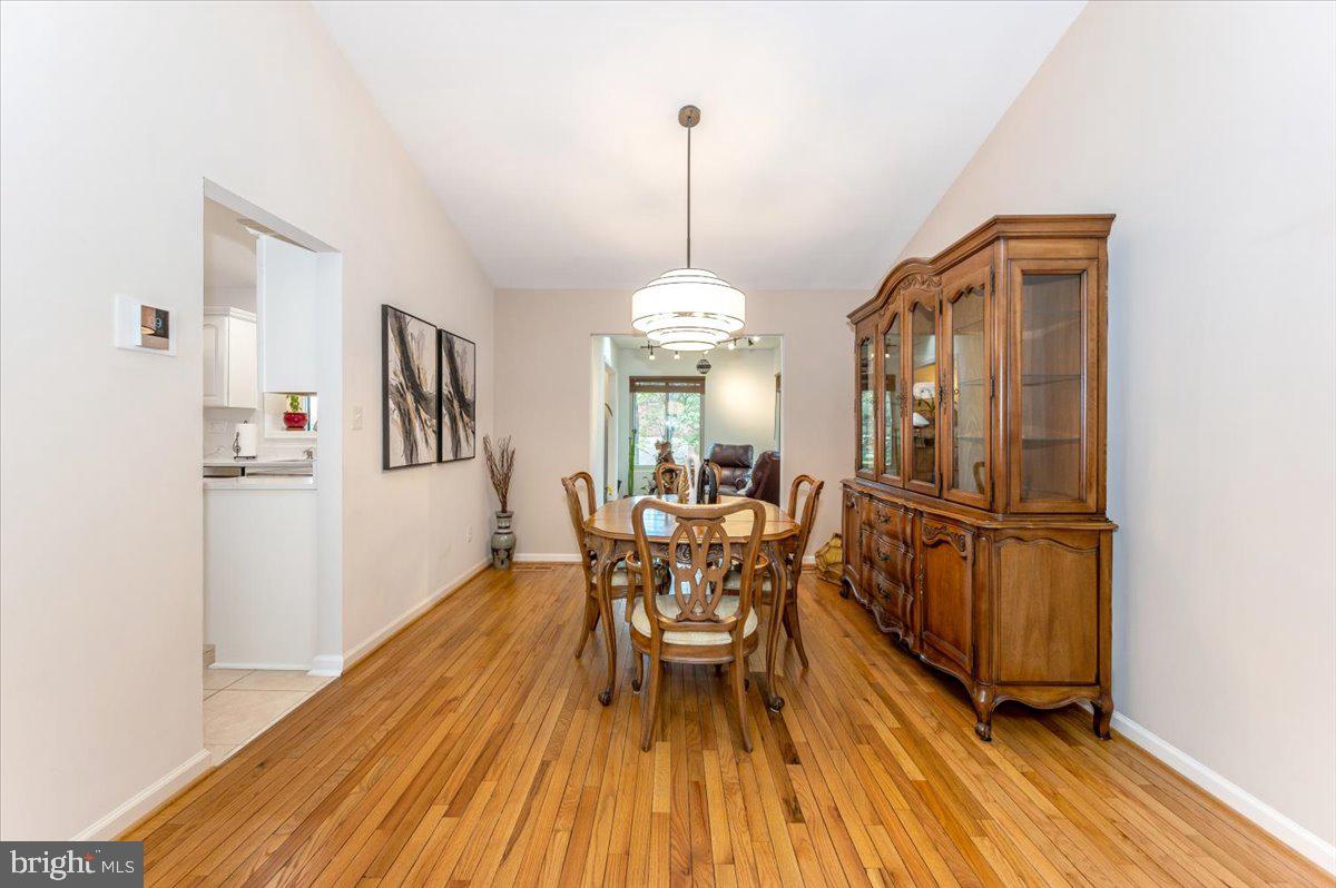 THE POINTS - Residential