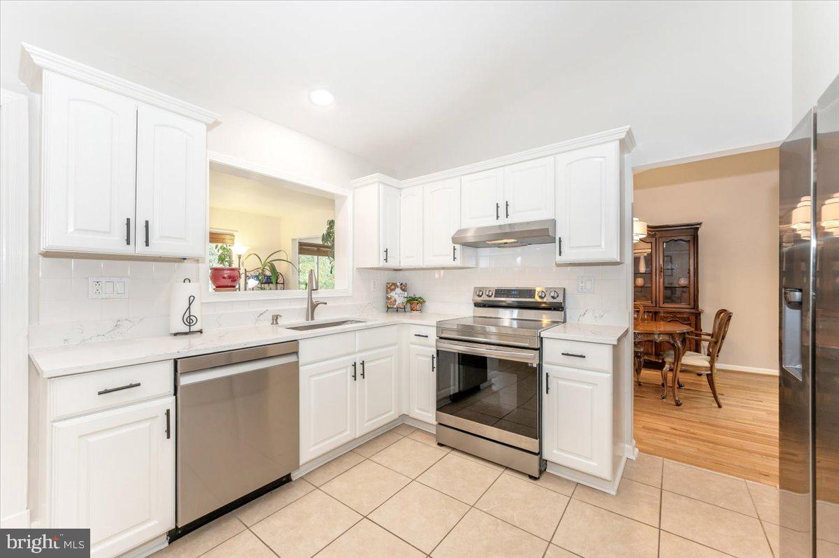 THE POINTS - Residential