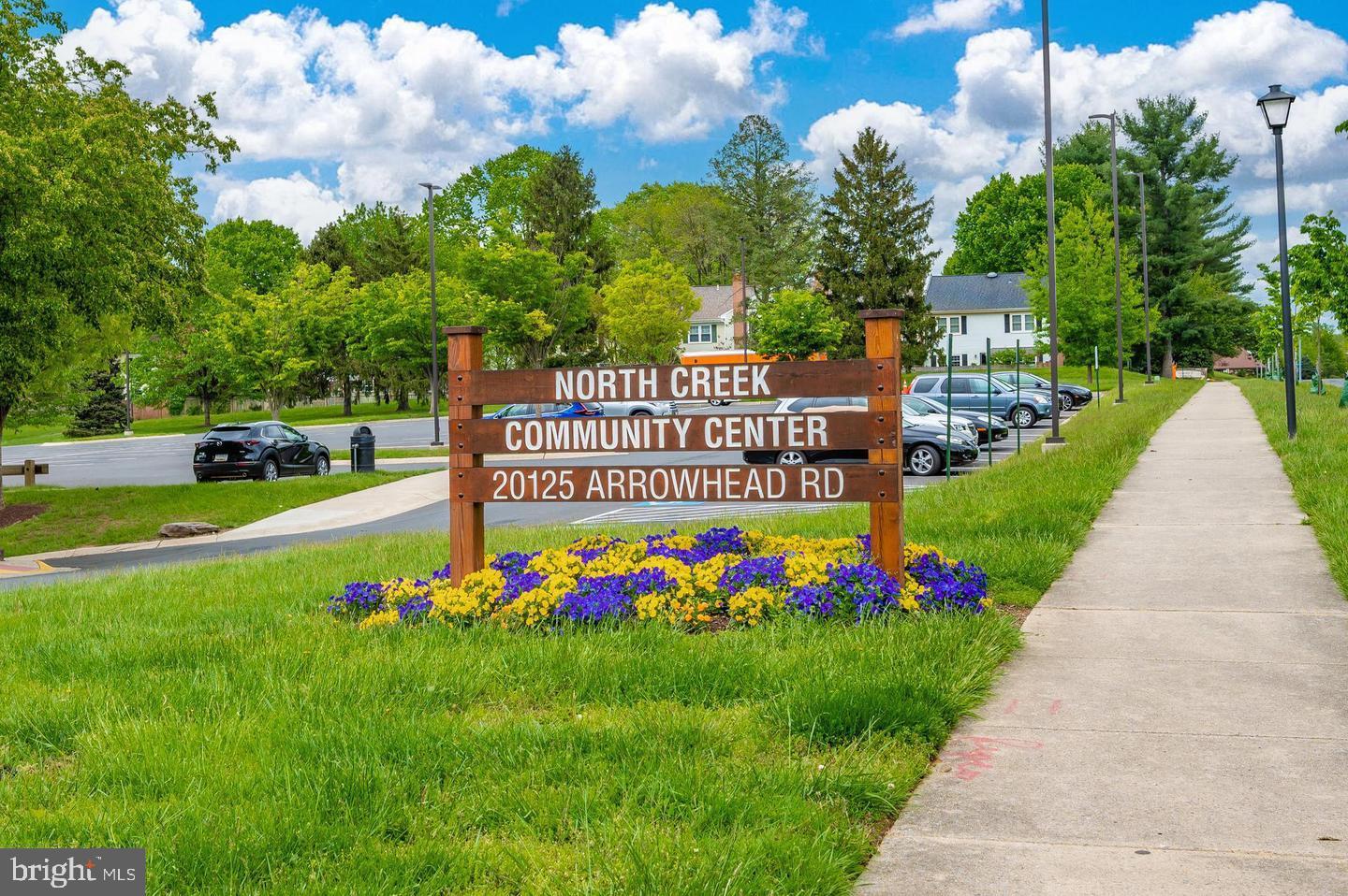 THE POINTS - Residential